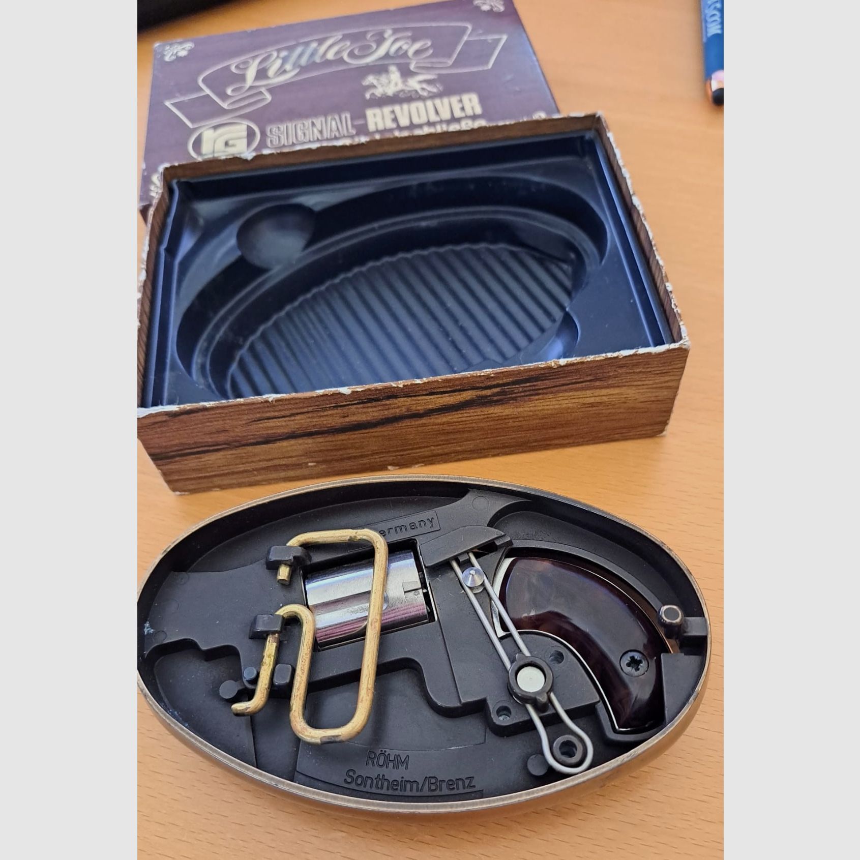 Little Joe mit Gürtelschnalle im alten Originalkarton