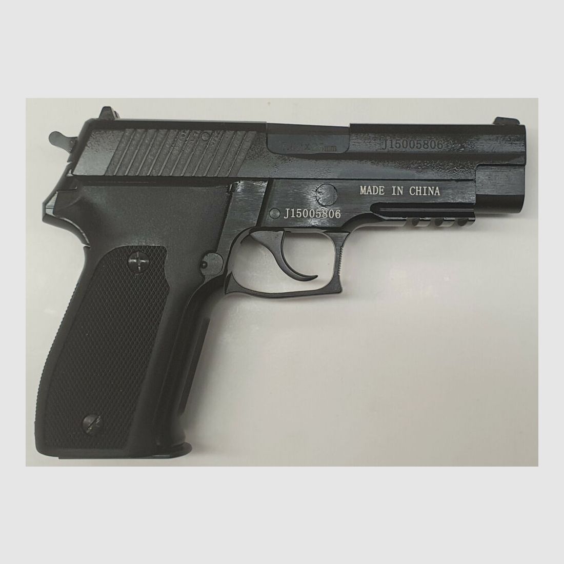 Pistola semiautomática NORINCO Mod.NP762/ NP22/ PX-3 en calibre 7,62x25tokarev incluyendo accesorios, imagen 5 de 10
