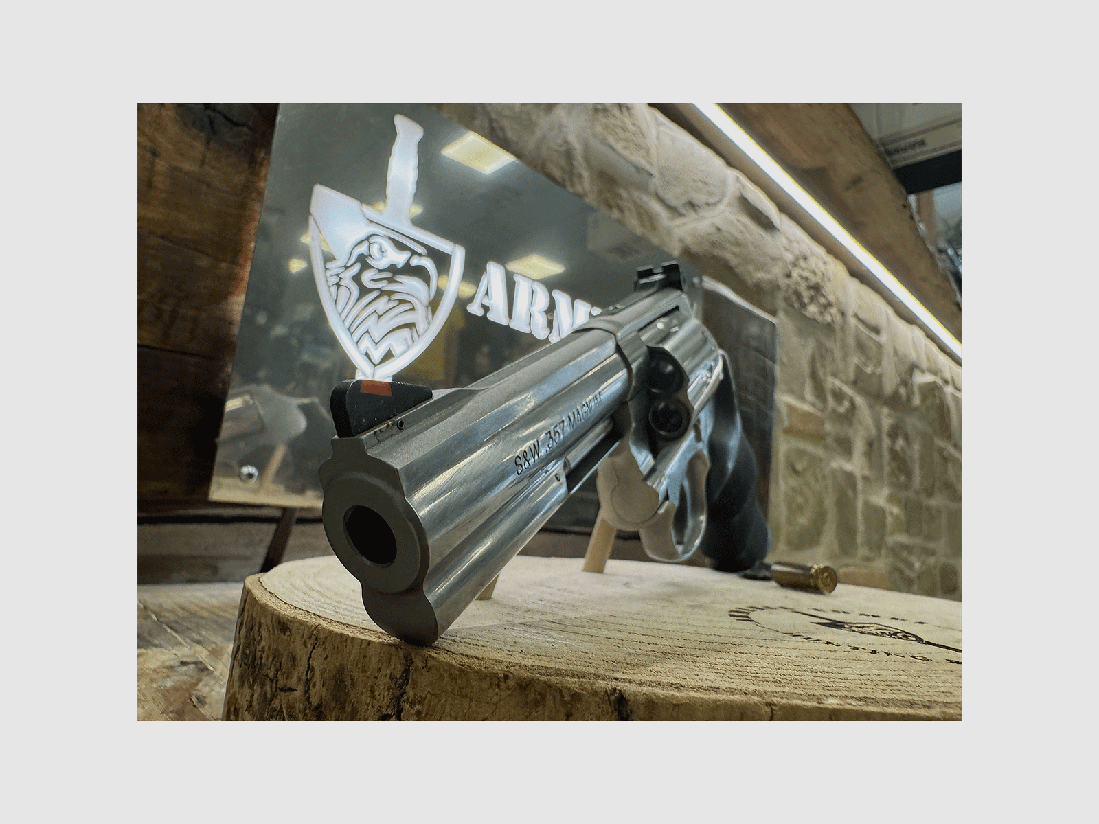 USED – REVOLVER – SMITH & WESSON MOD. 686-6 4" cal. 357 Mag., image 2 of 5