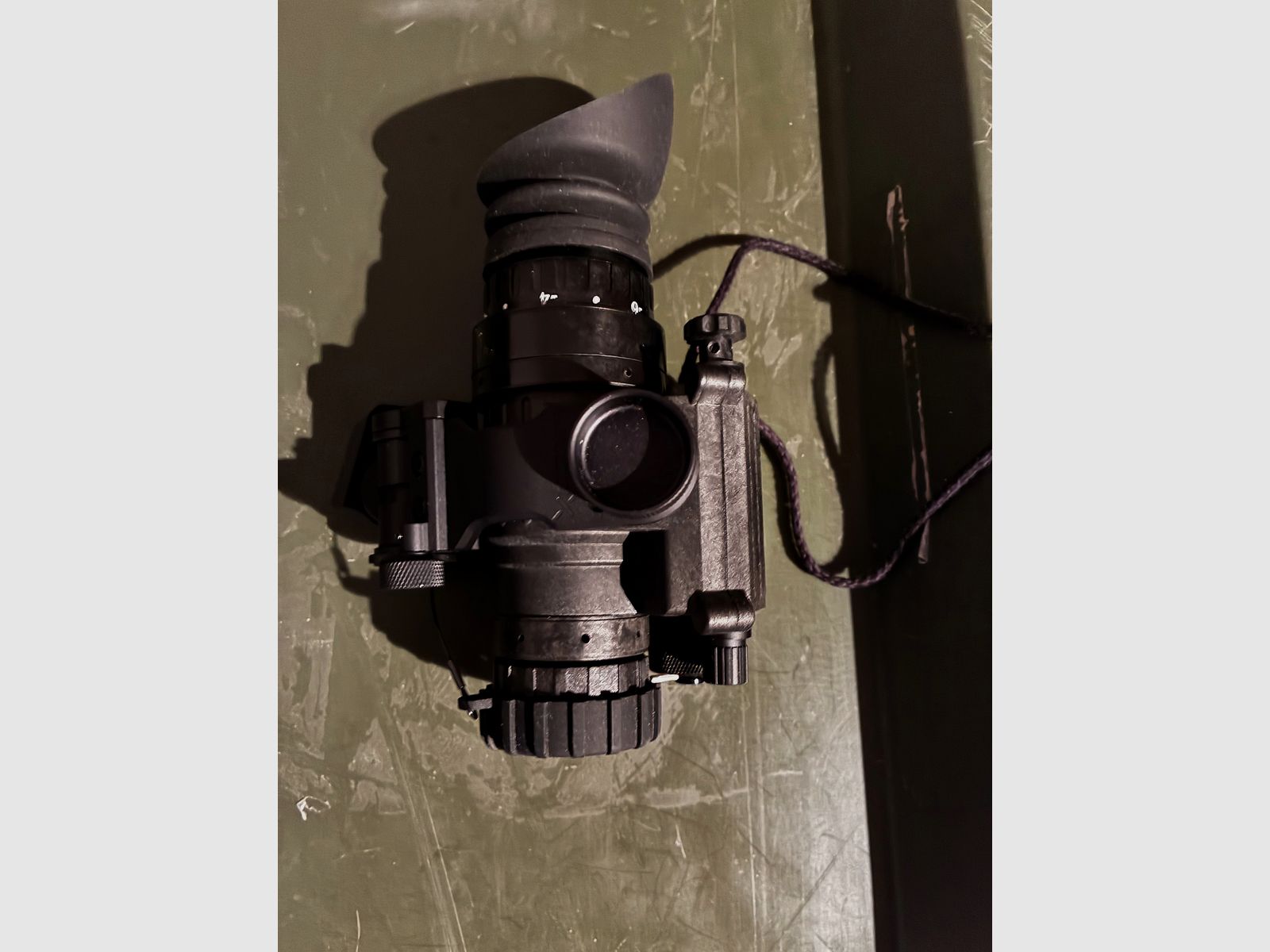 Nachtsichtbrille PVS 14 Gen 2+ mit Photonis Bildröhre Grün