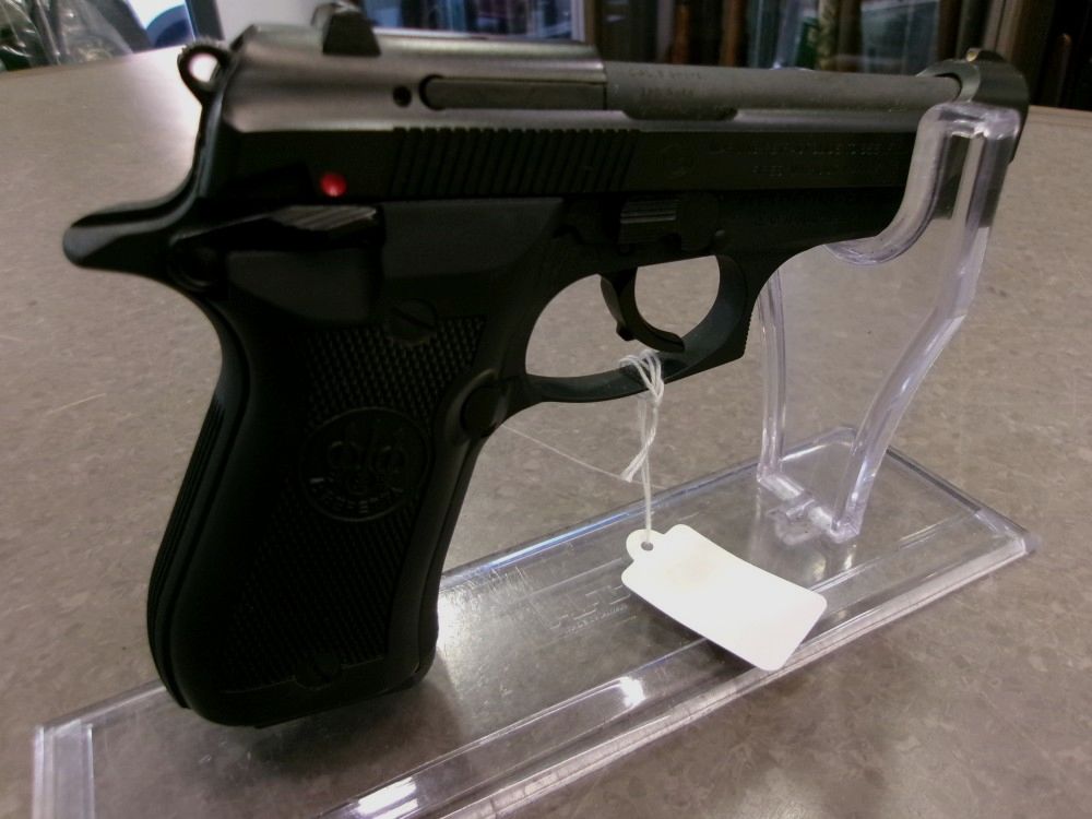BERETTA 84FS CAL9CORTO gebraucht, Bild 4 von 7