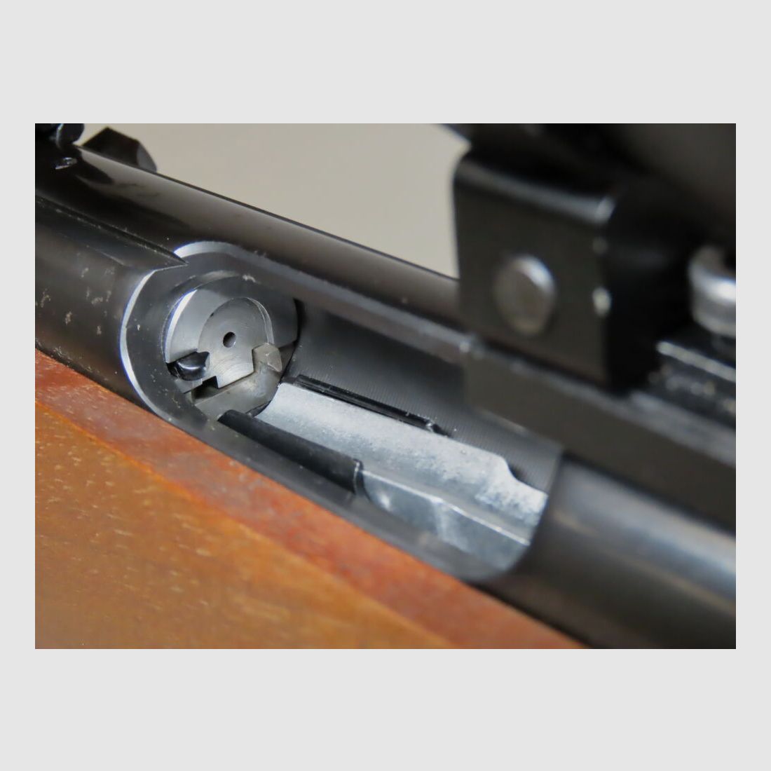 Match Weihrauch HW66