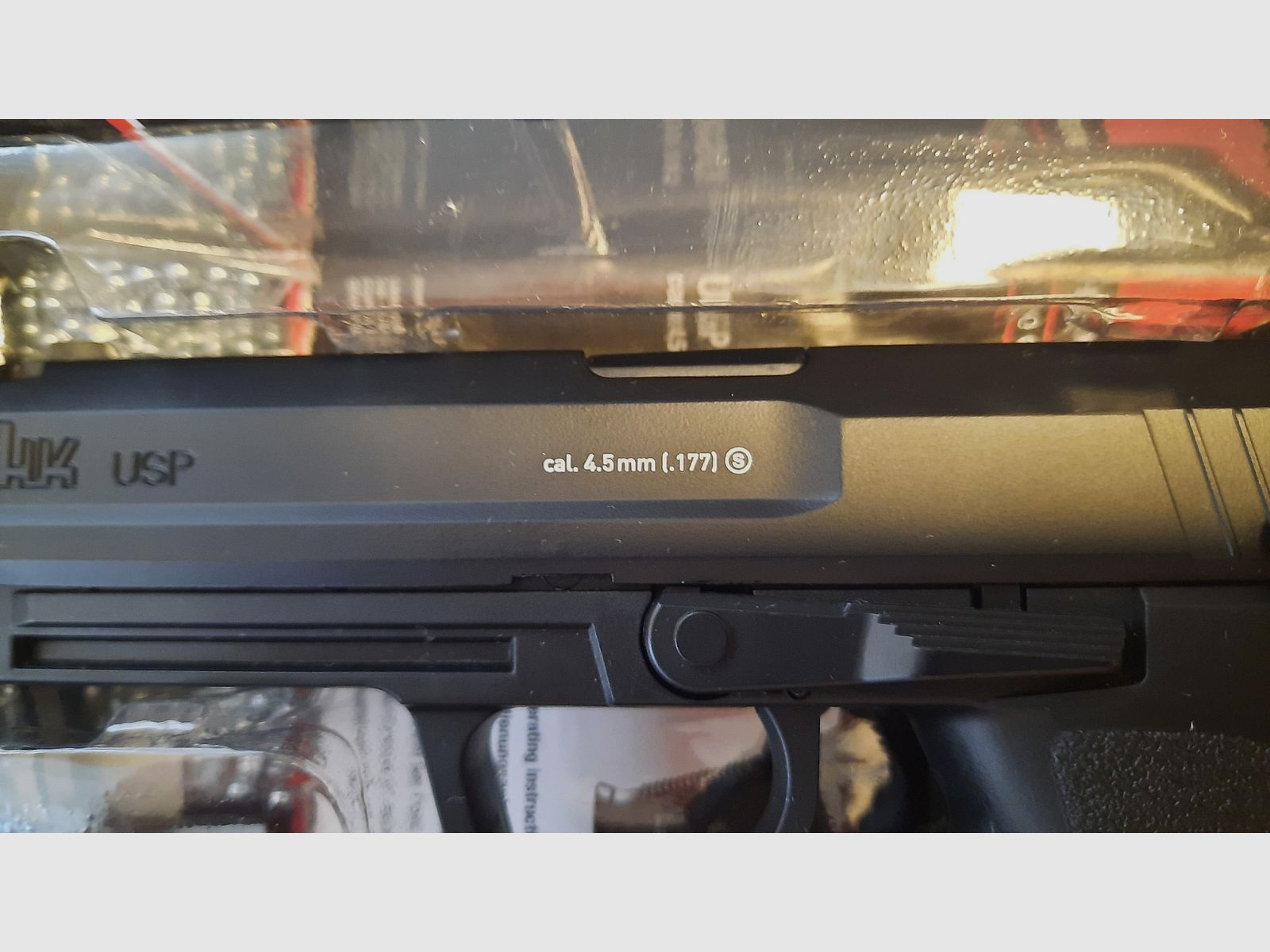 Heckler&Koch USP 4,5mmBB CO² 