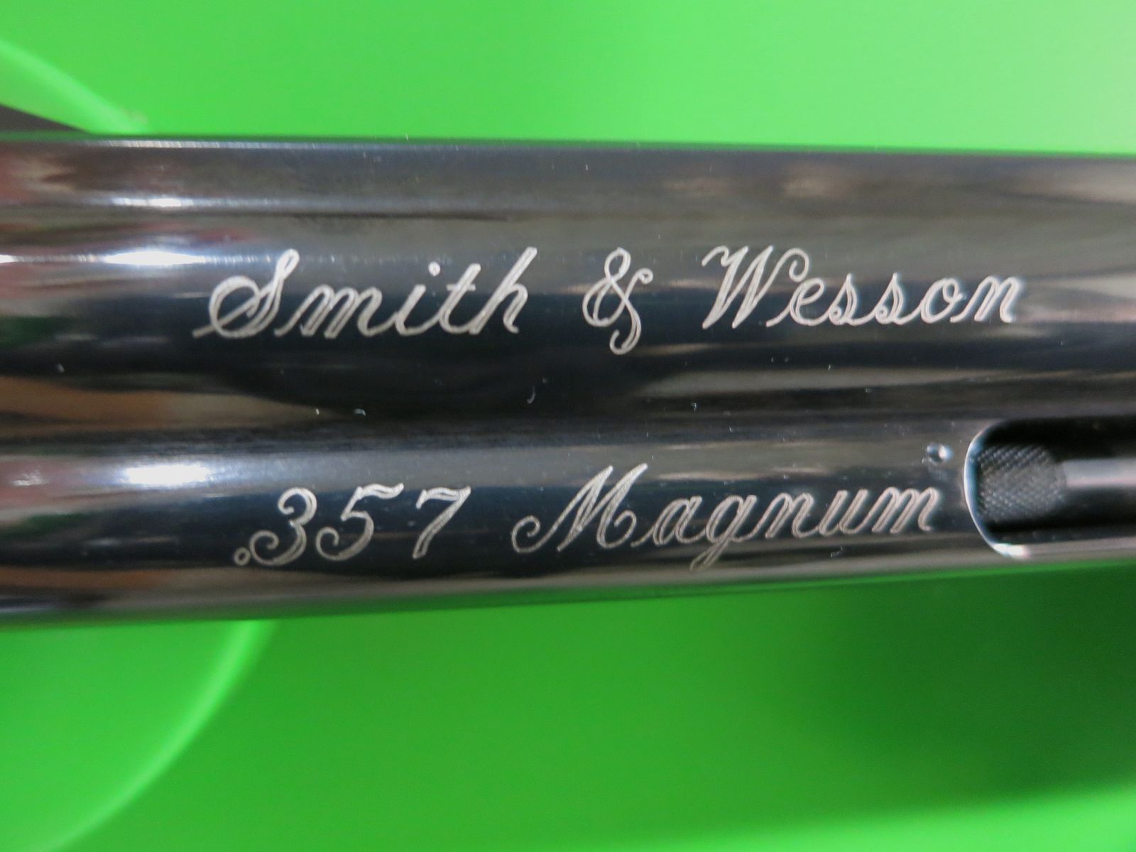 Revolver SMITH & WESSON Modello 586-5, Target Champion 6", Cal. 38/357 Mag, Blu Reale   #33-