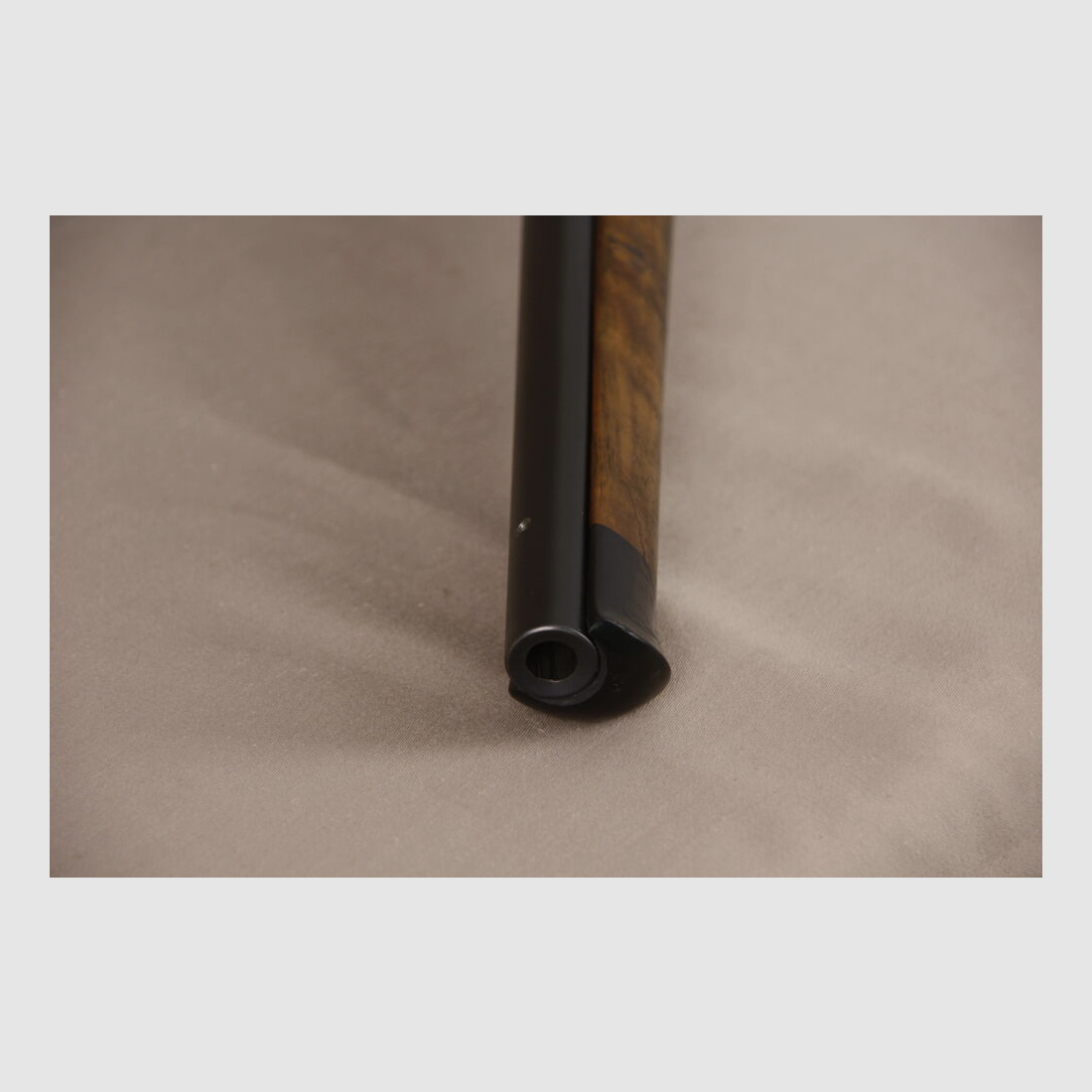 Blaser R93 Stutzen // CUSTOM MADE Handschäftung // Toll gemasertes Schaftholz!