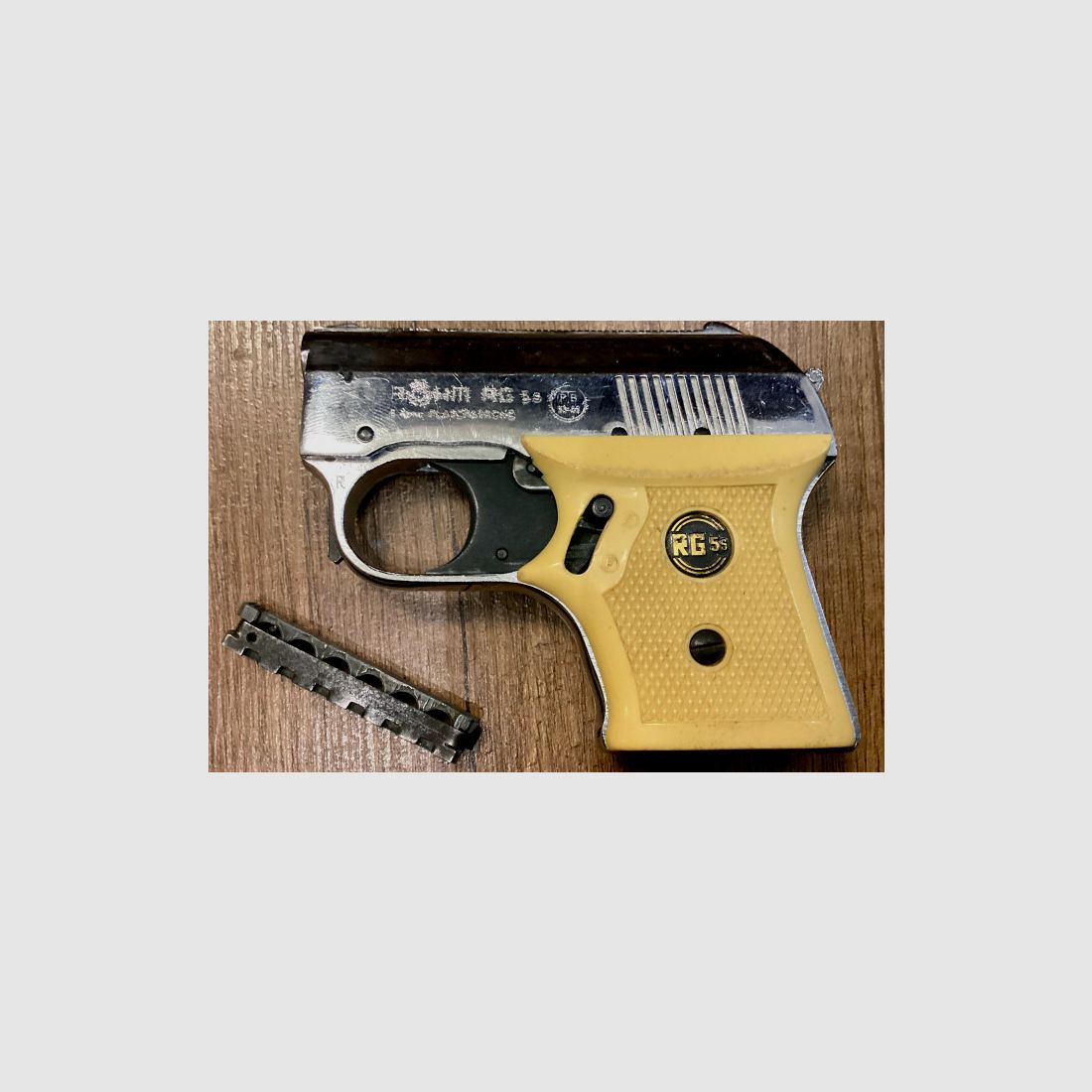 Pistola tascabile RG3 - Röhm RG 3 pistola a salve cal. 6mm Flobert (PTB 33-69)