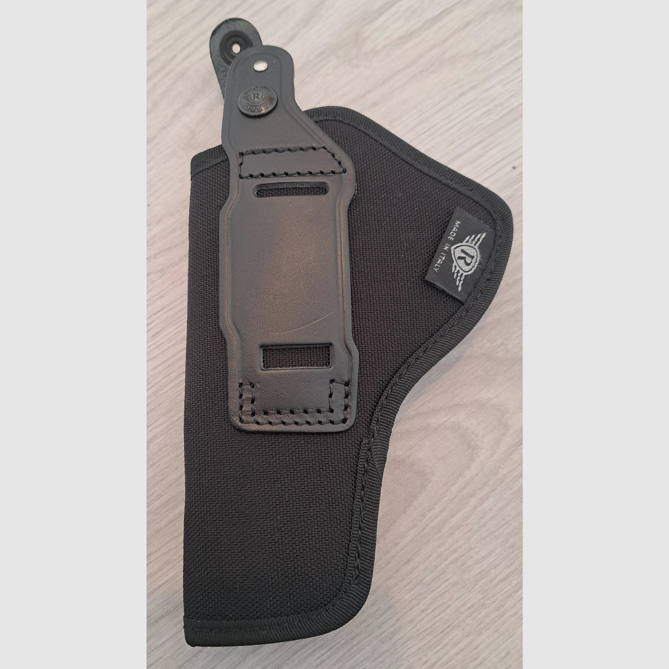 Großes Revolver Holster für z.B. Colt Python