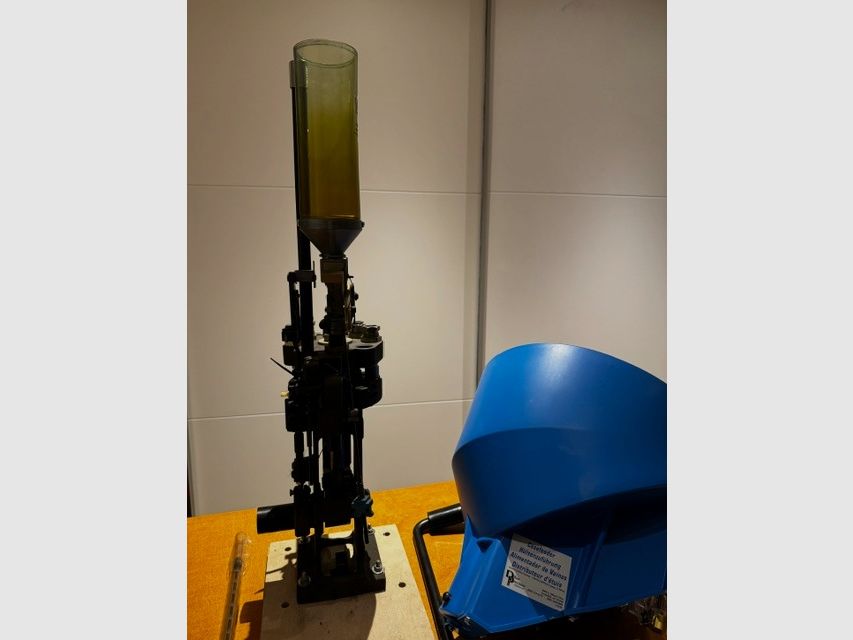 Wiederlademaschine Dillon RL 1050  .45 ACP