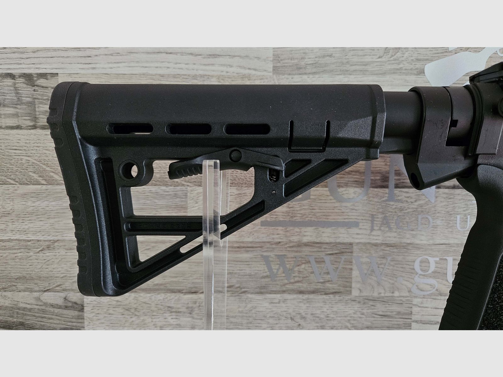 Neuware vom Fachhandel - Schmeisser AR15 S4F Black 10,5" Kal. .223Rem.