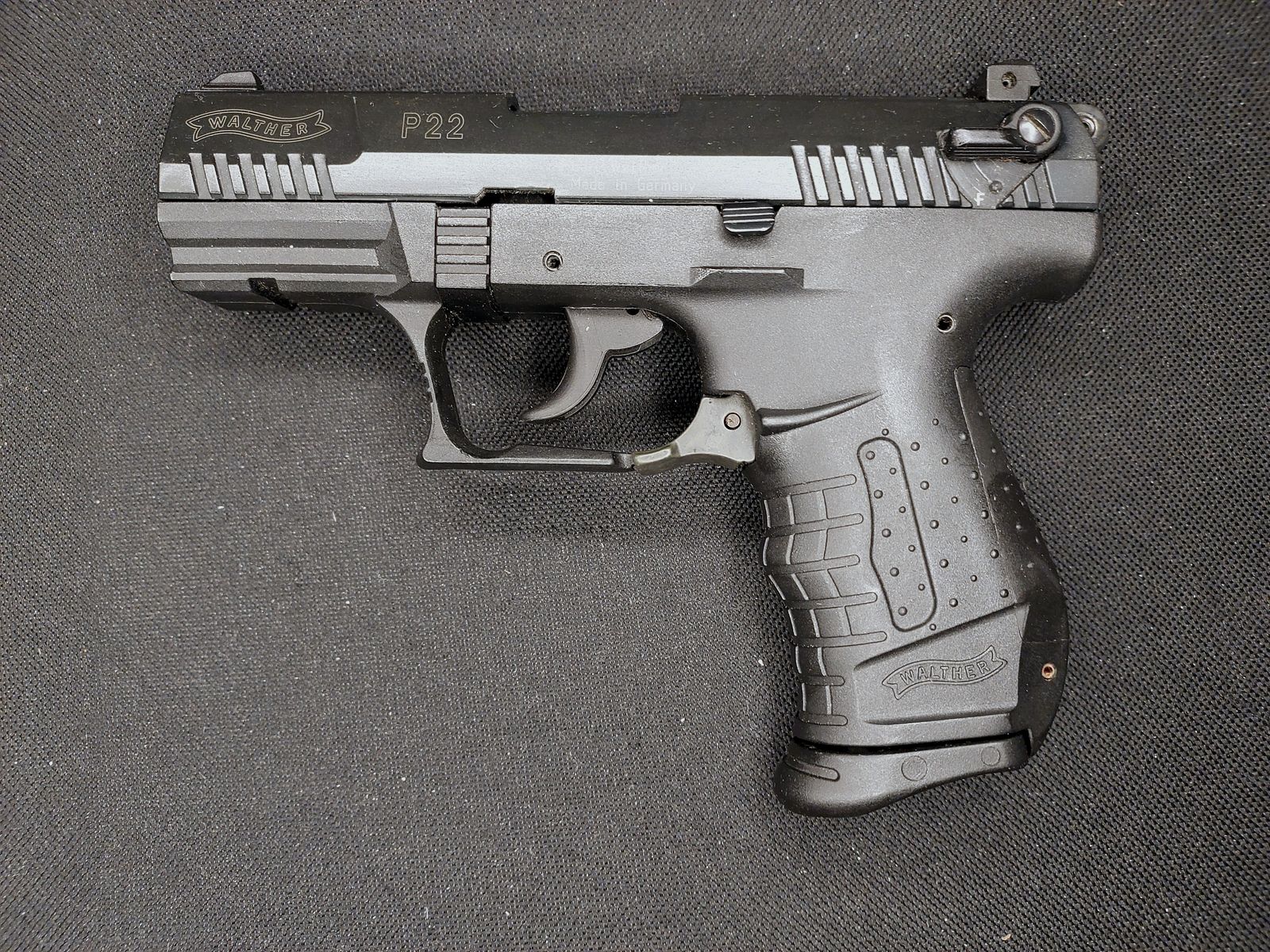 Walther P22 pistola de fogueo 9 mm P.A.K. PTB 778 negra P 22 con funda