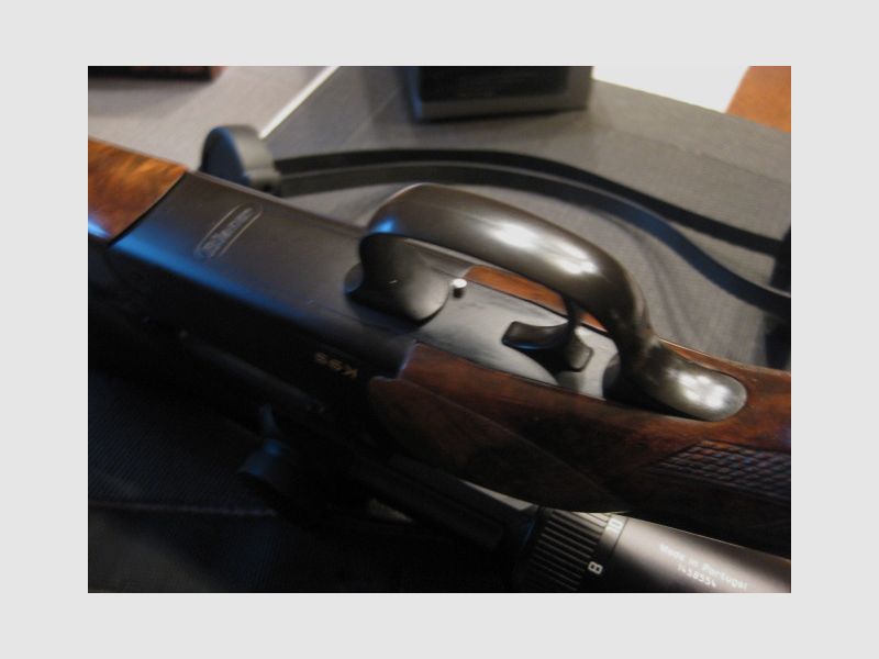 Droomachtige Blaser Black-Custom K95 met droomstock HK 9/10 in caliber .308 Winchester incl. LEICA Fortis 1,8-12x42i red dot sight L-4A (zoals ZEISS 60) en incl. 60 schoten RWS DK 10,7 gram
