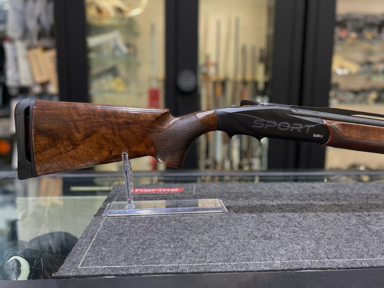 Benelli 828 U Sport, Bild 7 von 11