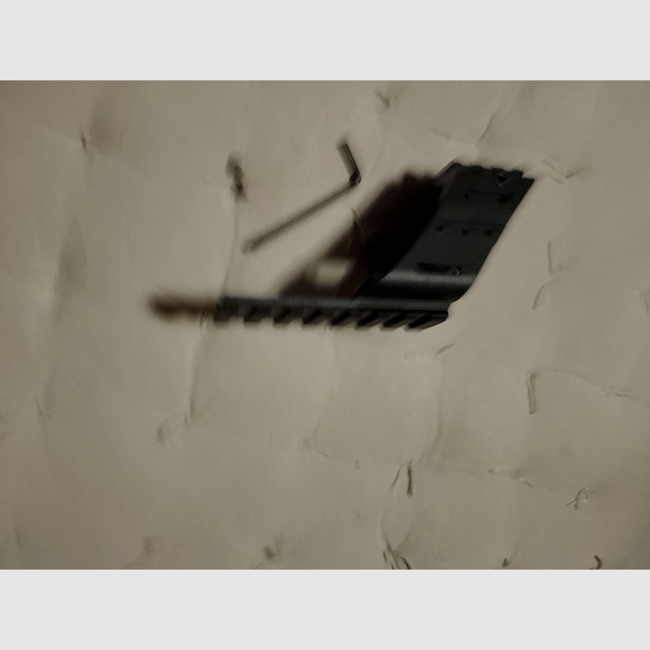 Pistolen Pistol Scoup Mount Picatinny 20mm Weaver 7/8" Montage Universal rail Polymer schwarz neu