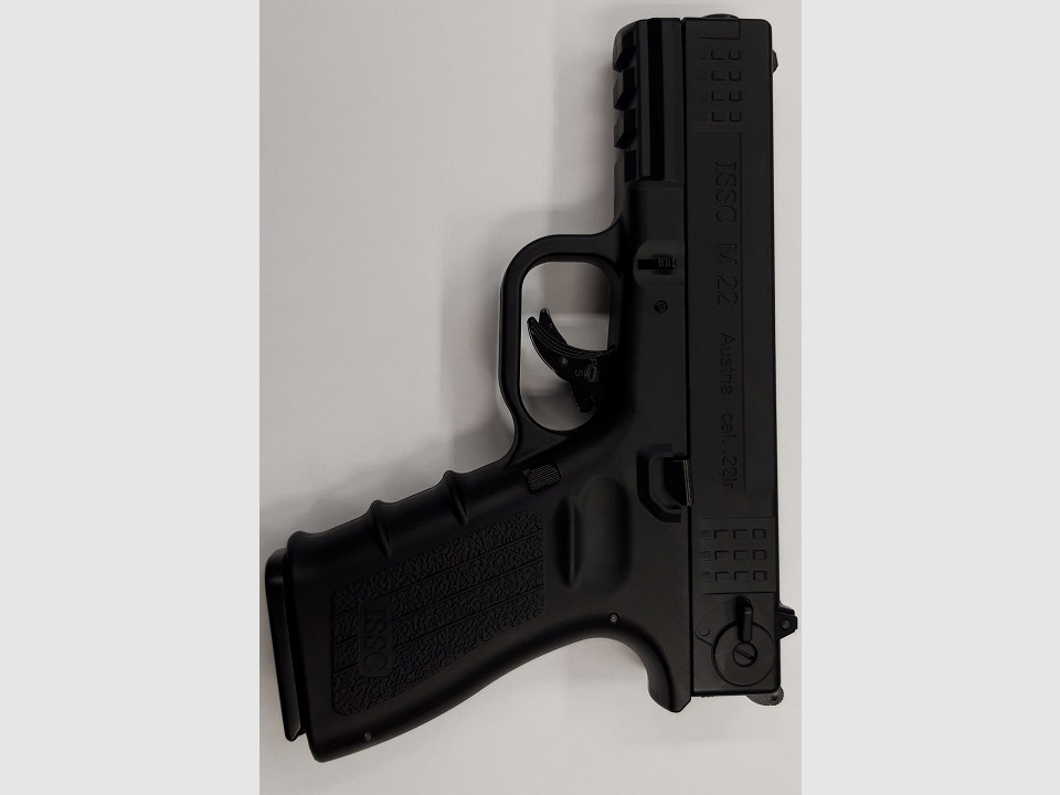 ESC ISSC M22 WG schwarz 6mm/1,8Joule Airsoft