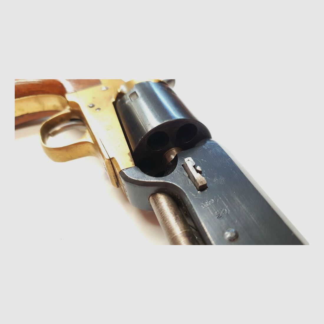 Revólver de percusión desconocido 1851 Navy, calibre .36 Black Powder cañón de 7,5 pulgadas