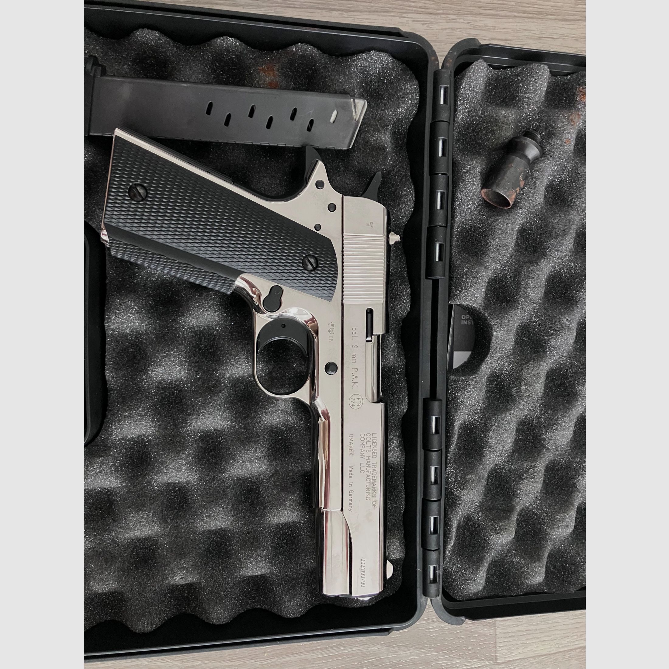 Colt Government 1911 A1 Chrome 9mm P.A.K.