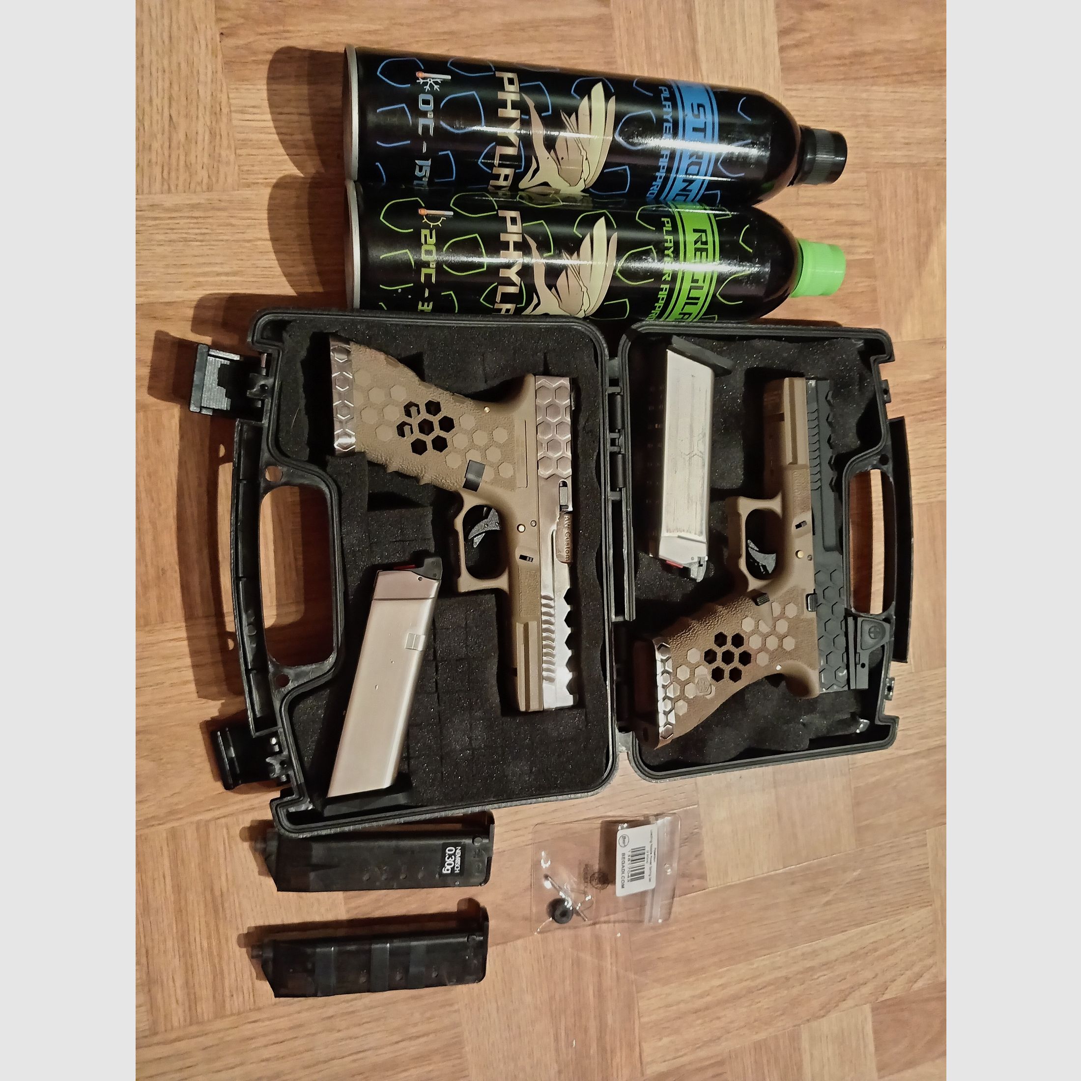 Airsoft VX0110 Hex Cut AW Custom Glock GBB