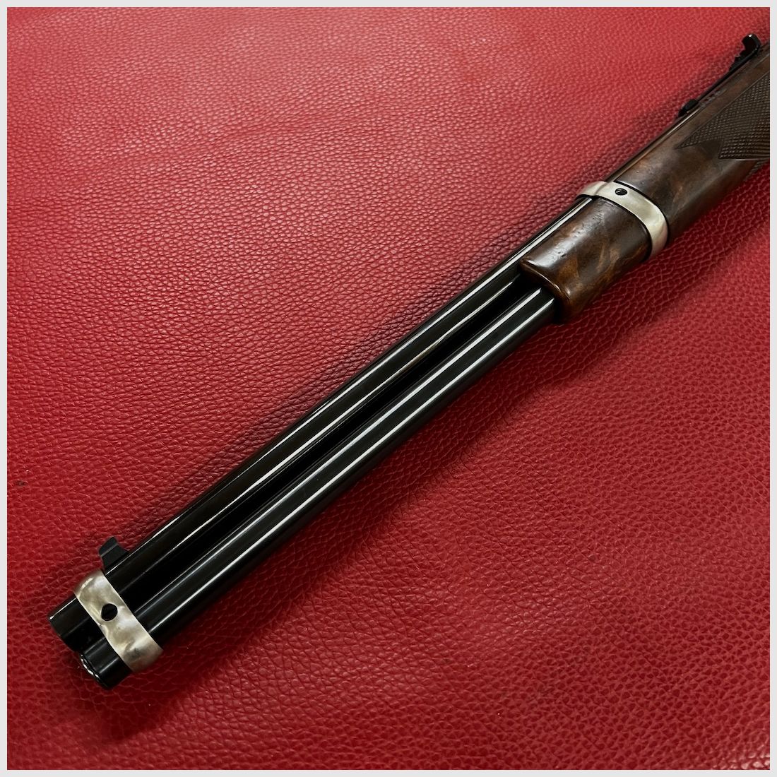 Winchester Modell 94 John Wayne Gedenkmodell, Bild 8 von 10