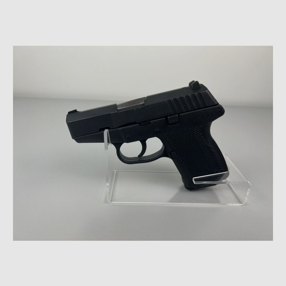 Pistolet Kel-Tec P-11 - rzadko