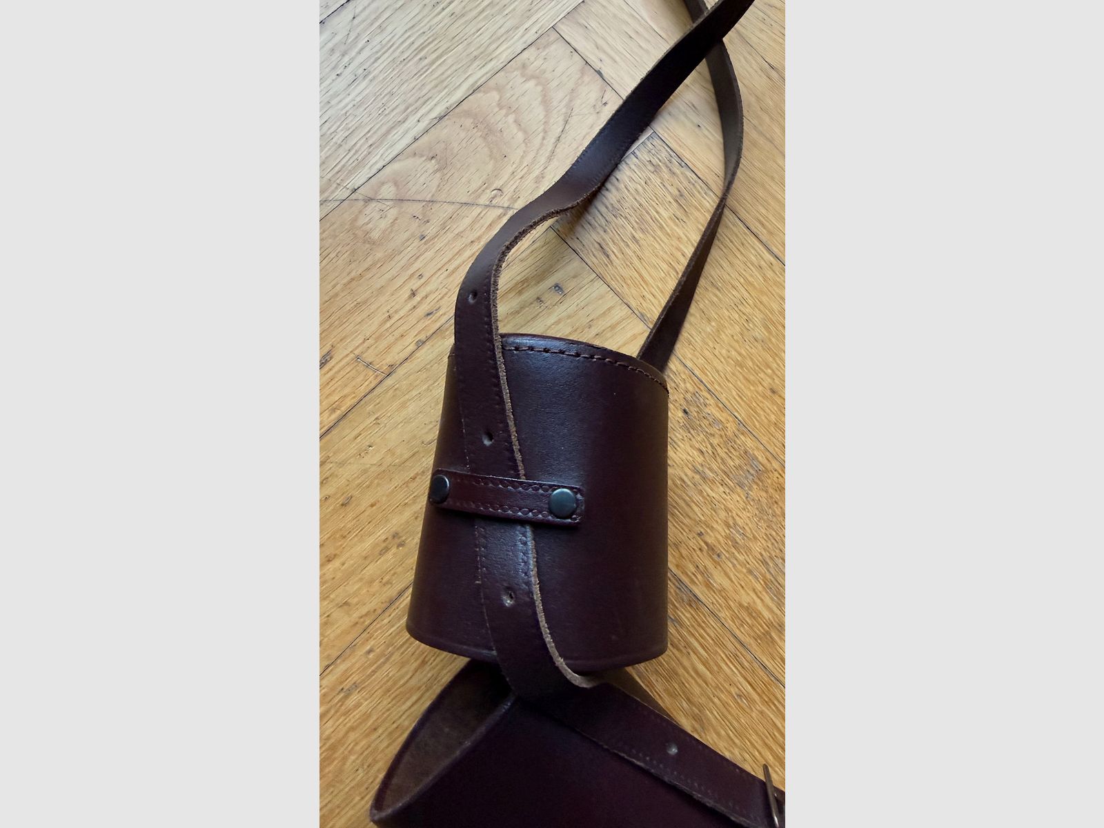 AKAH richtkijker tas, origineel, leer, 40cm