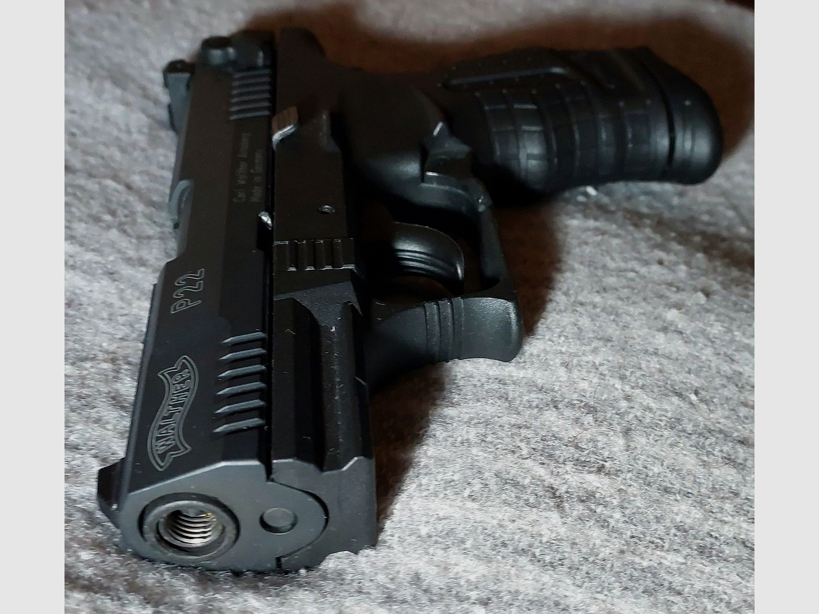 Walther P22 (P 22 Classic) pistola a salve 9mm P.A.K. nera (PTB 778)