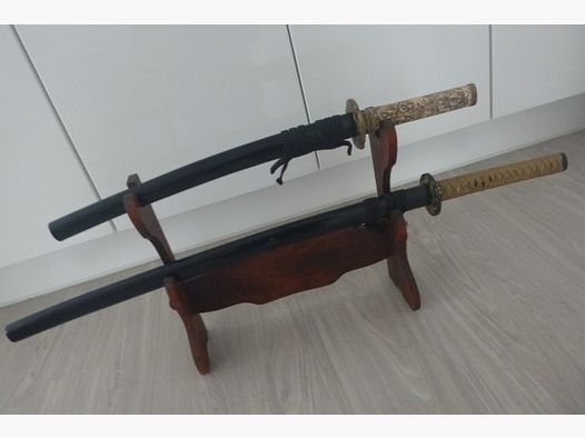 Selling katana or wakizashi samurai sword