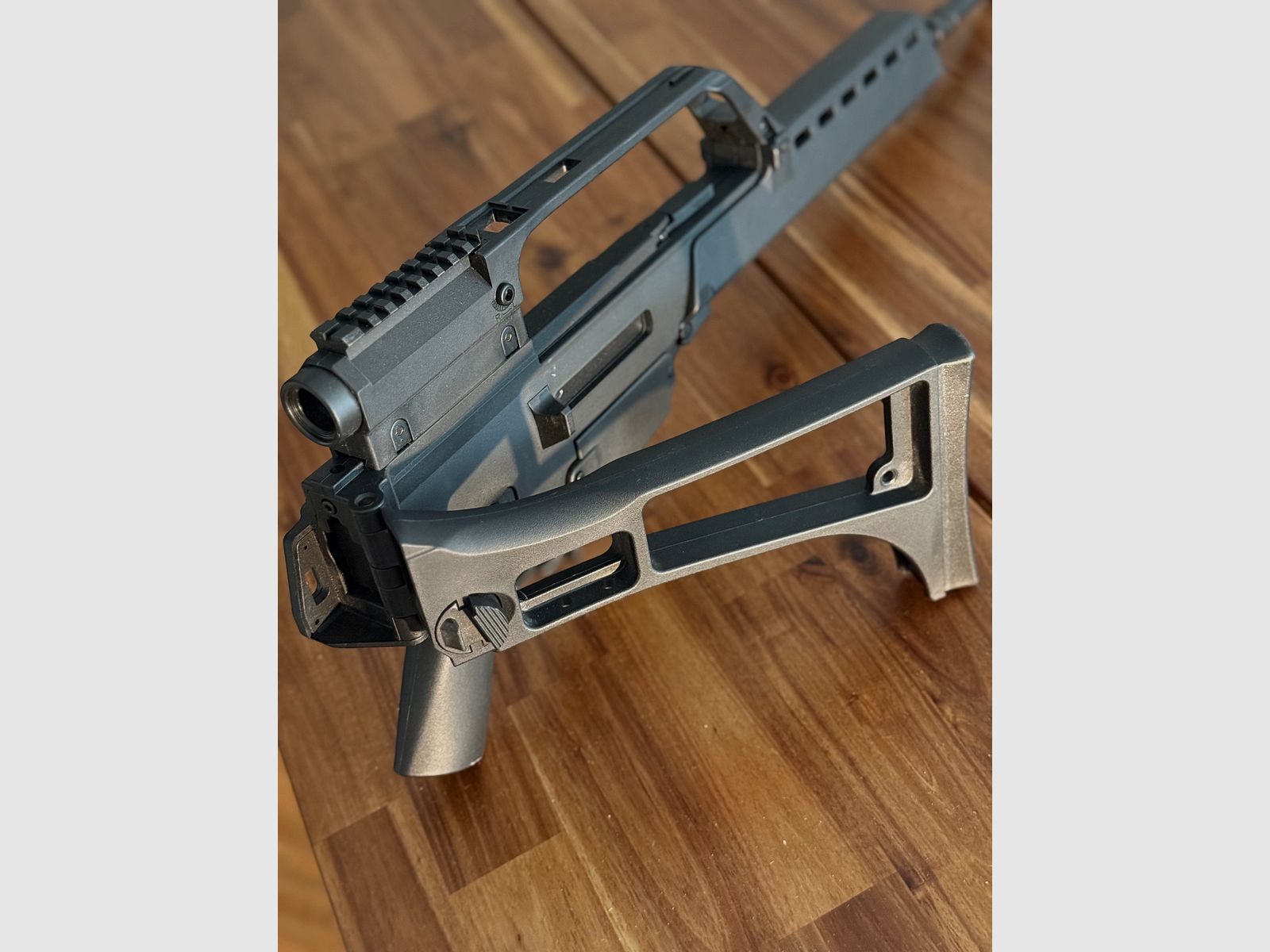 HK G36C Airsoft Rifle – incluido Red Dot, correa y accesorios
