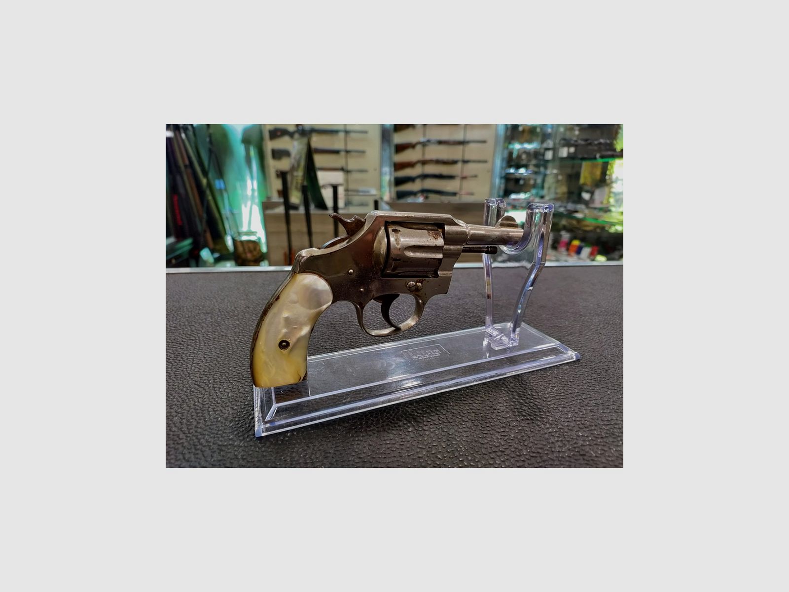 Smith & Wesson Revolver Modell 1903 Hand Ejector Kal. 32 S&W Long, Bild 7 von 8