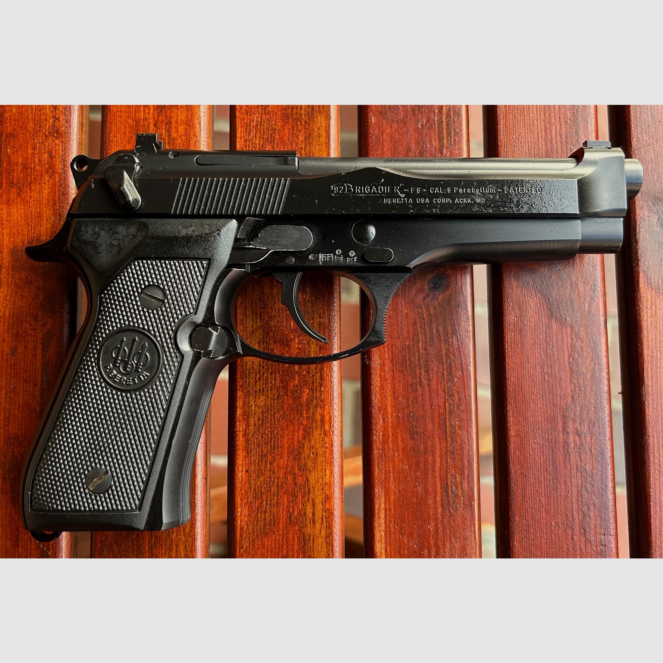 Pistolet Beretta 92 FS Brigardier