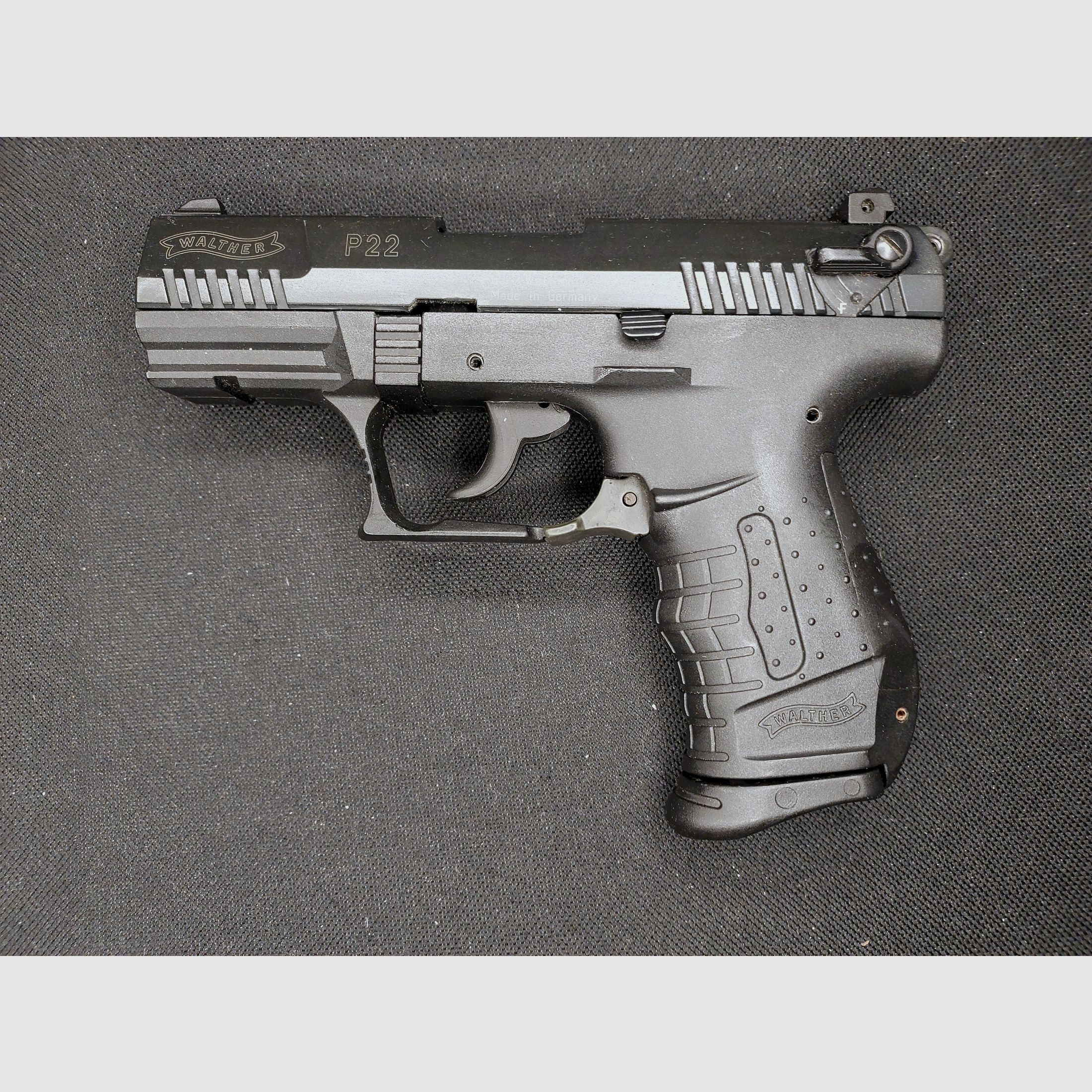 Walther P22 pistola de fogueo 9 mm P.A.K. PTB 778 negra P 22 con funda
