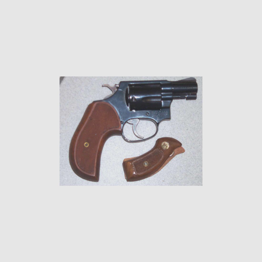 Smith u. Wesson - USA	 36