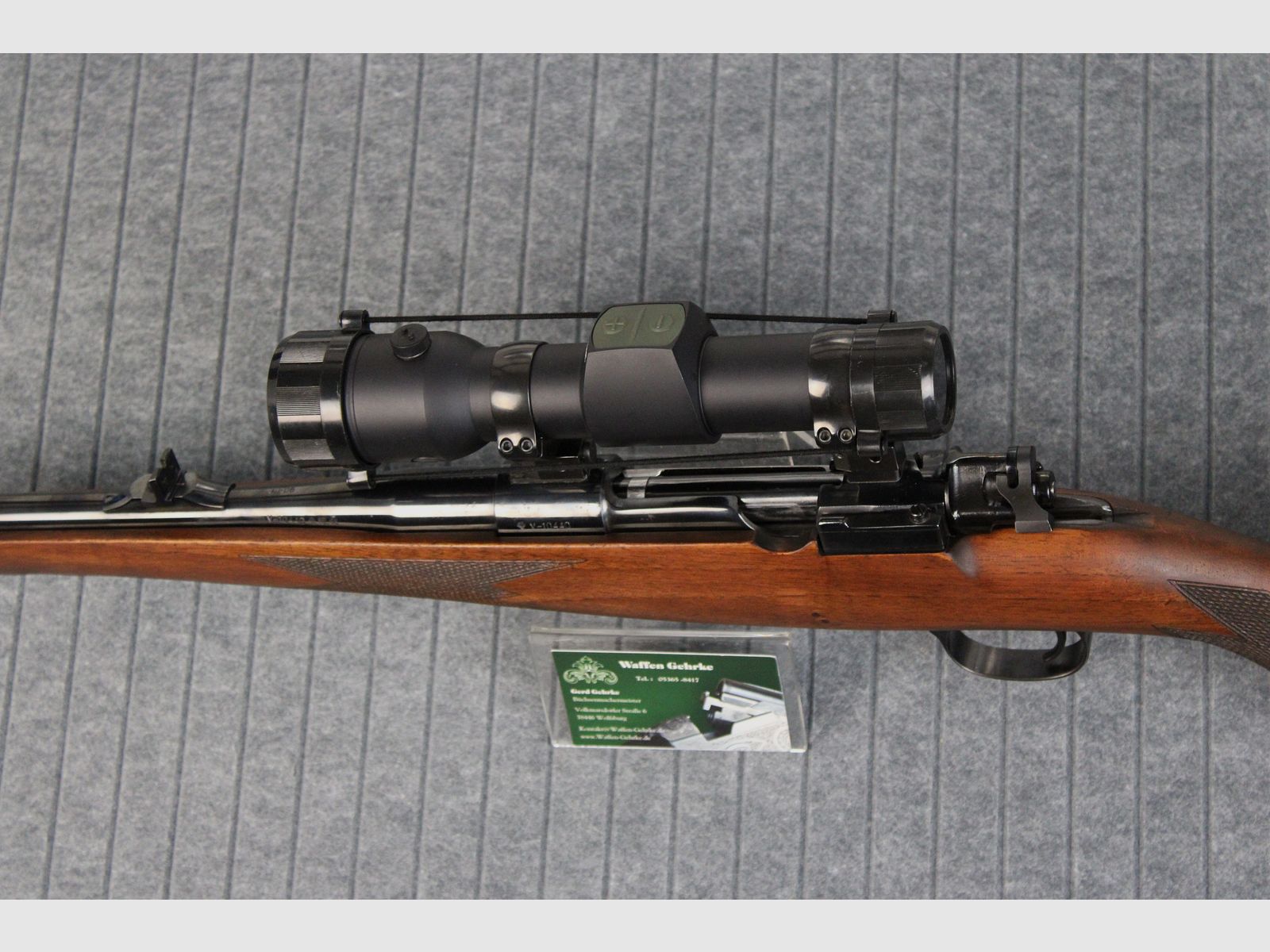 Akah 98er (Mauser) .30-06SPR. Aimpoint Hunter, Timney
