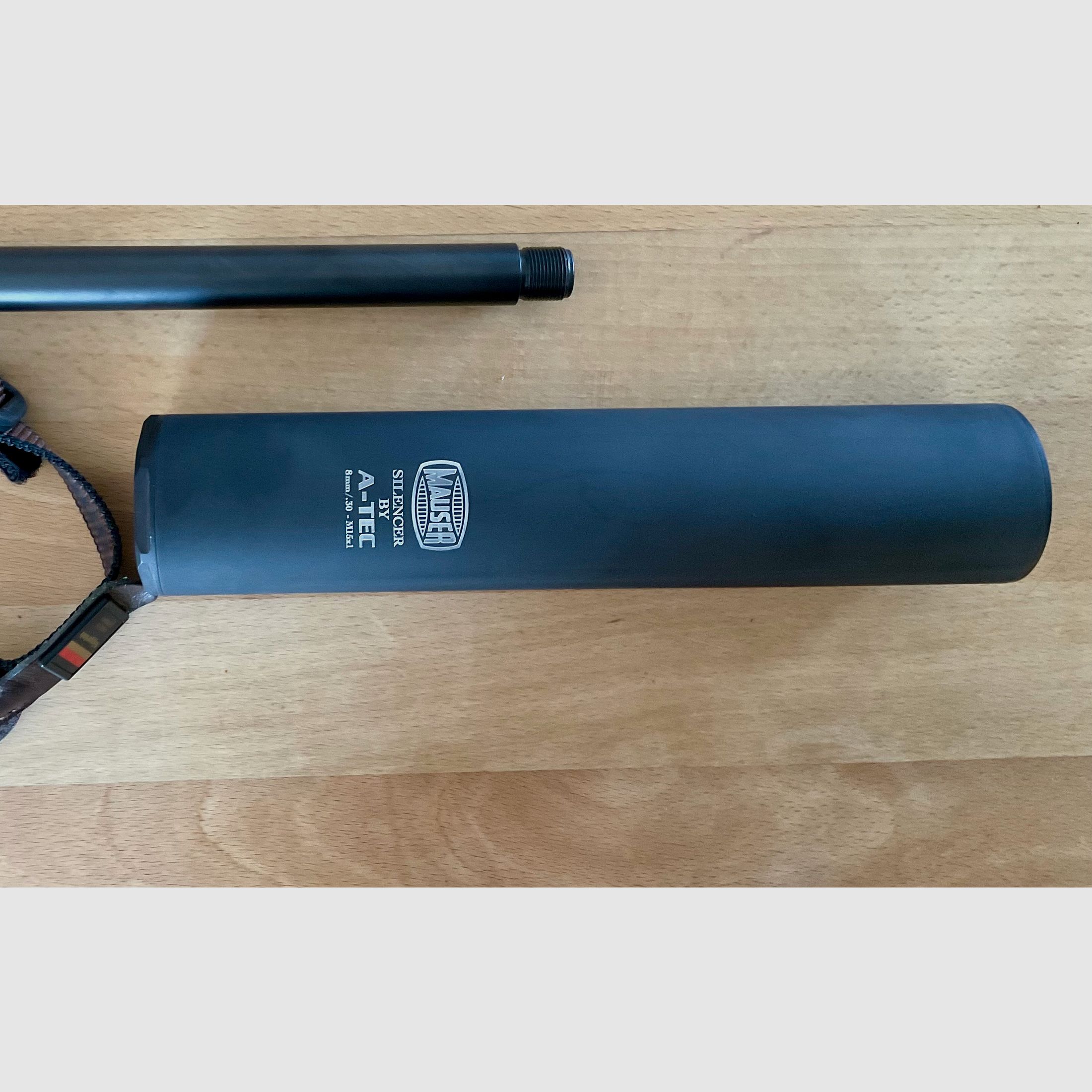 Blaser R8 Professional  Success (Kal. 8x57 IS) + Meopta R2 2-12x50 + Sattelmontage + Mauser Schalldämpfer