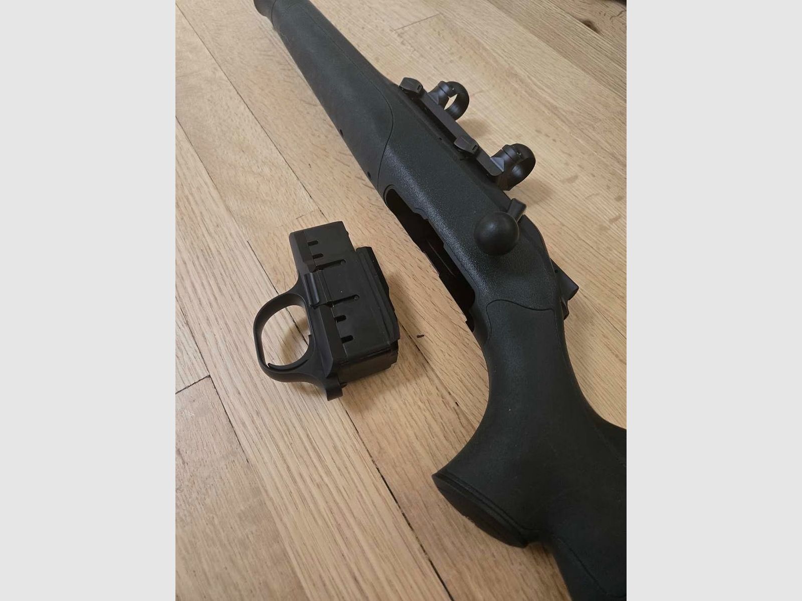 Blaser R8 Professional Linksausführung, .30-06, con Pelican-Case