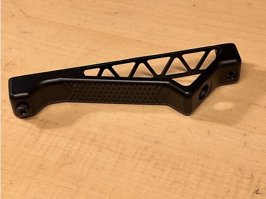 Frontgriff für Airsoft Aluminium angewinkelte Version in Schwarz Key - MOD Typ 5