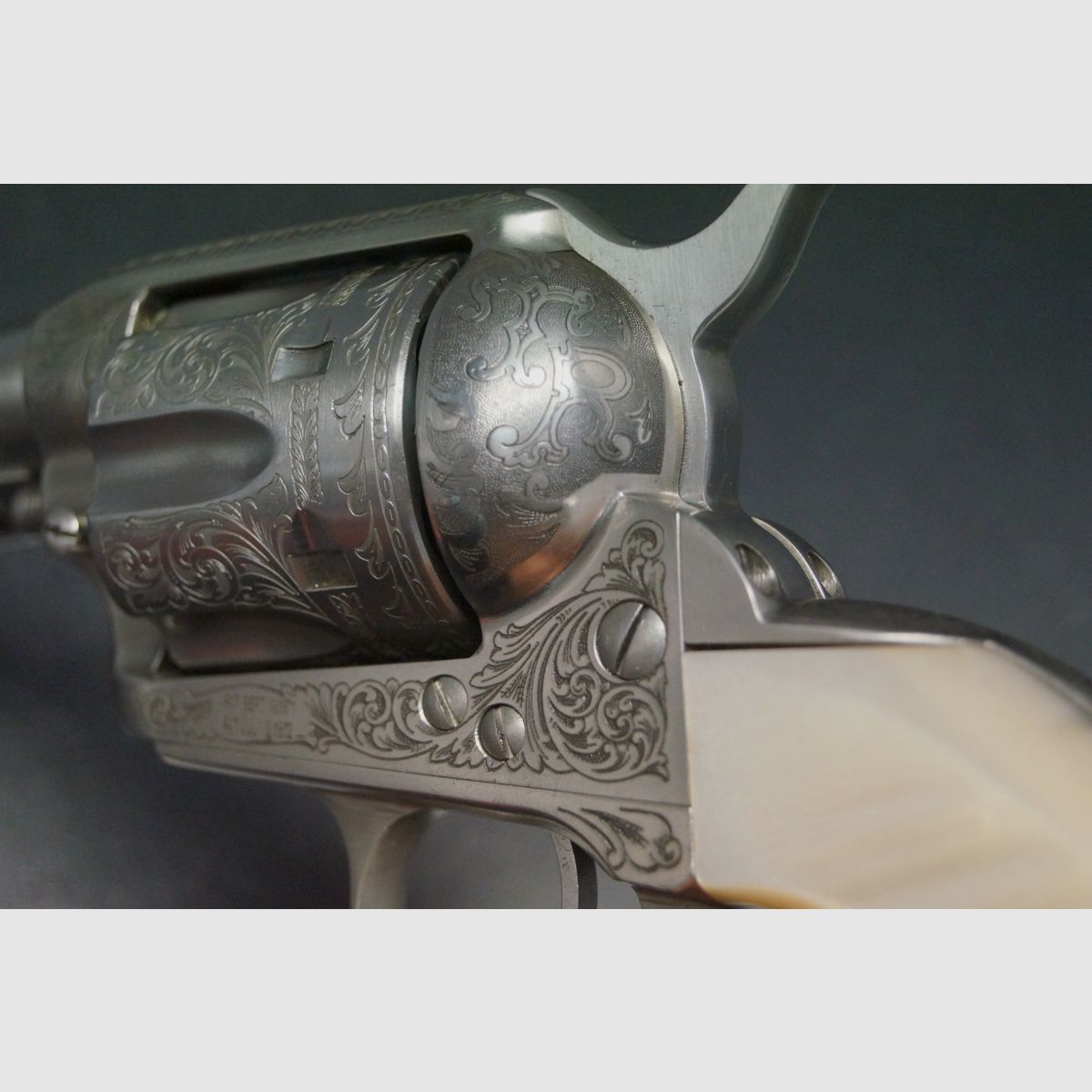 Uberti Cattleman Stainless Steel graviert .45 Colt, Bild 5 von 8