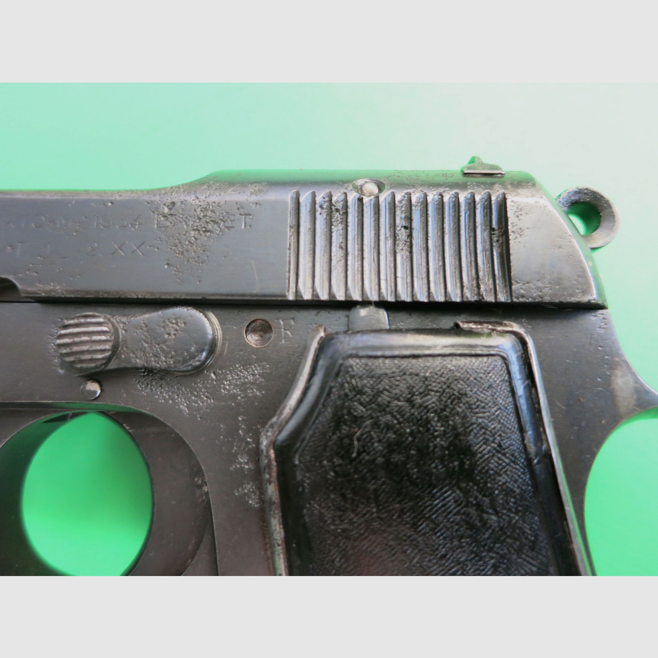 Pistola semiautomática Beretta M1934, 9 mm Corto (380 Auto), Luftwaffe/Heer #33