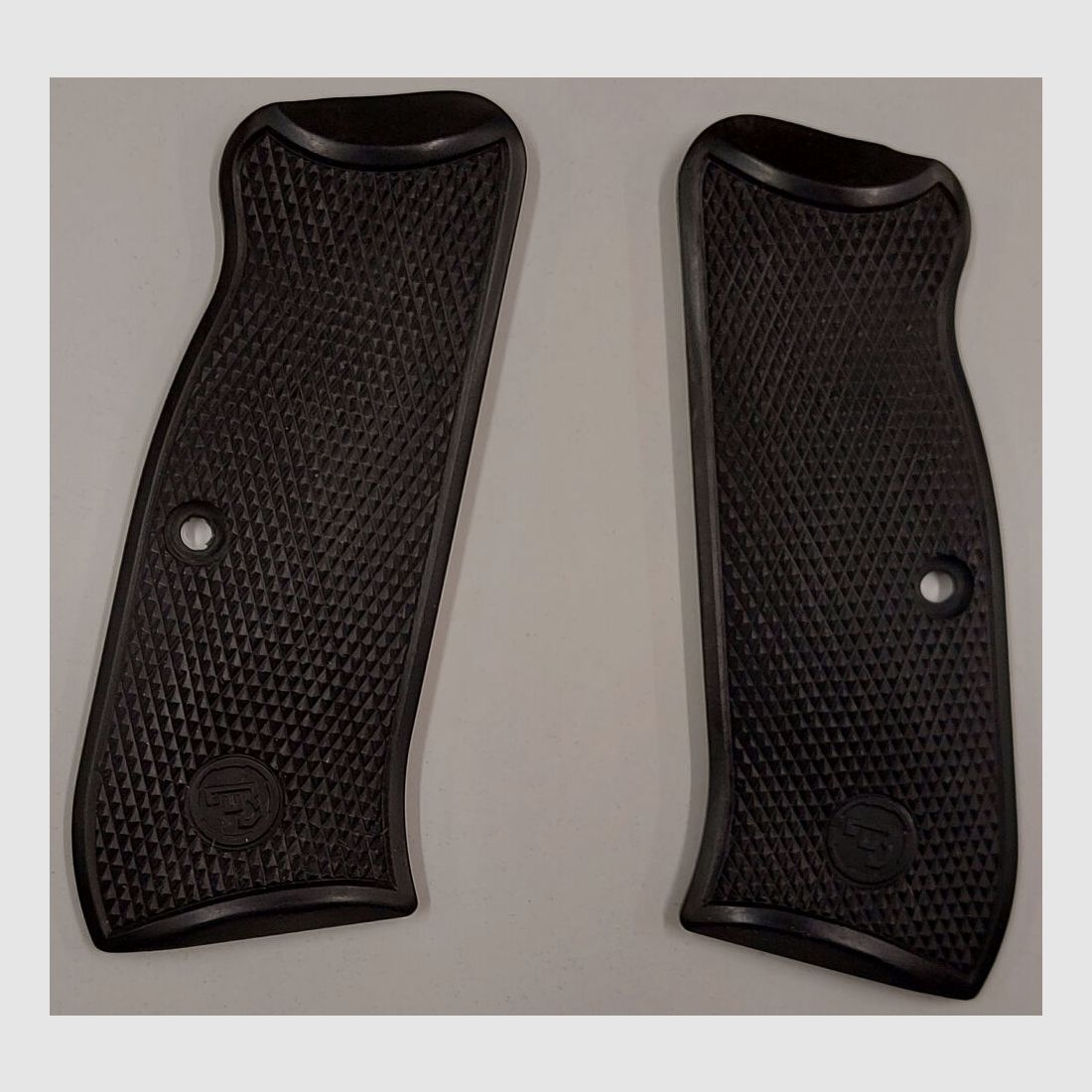 CZ Pistole CZ75 Kunststoffgriffschalen Schwarz