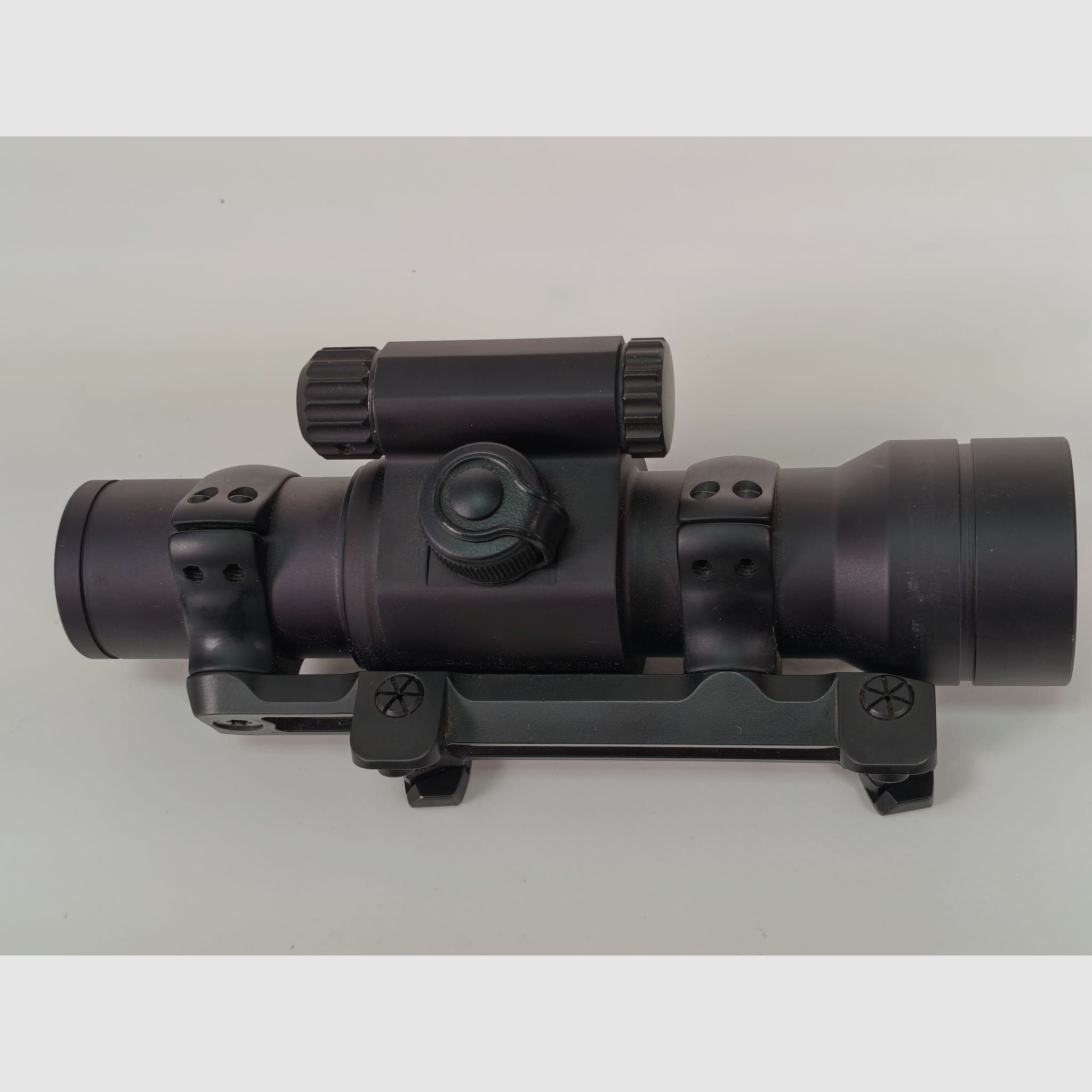 Aimpoint 9000 SC 2 MOA / Blaser saddle mount