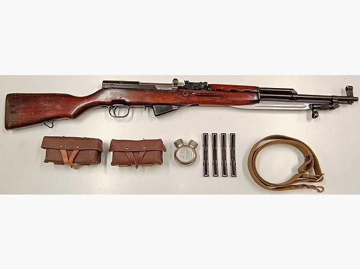 Zelfladende geweer Simonov SKS-45, volledig genummerd, incl.
