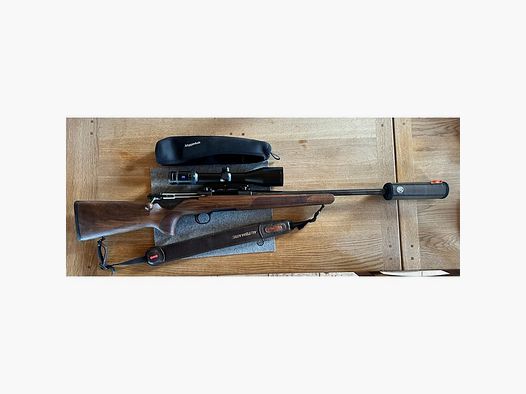 Steel Action HM 8x57 IS inkl. Zeiss Victory HT 3-12x56 , Schalldämpfer Hausken XTRM JD184 NEU !