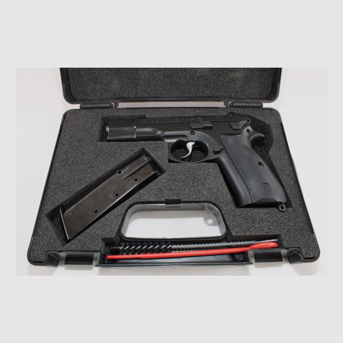 Pistola Ceská Zbrojovka CZ 75 BD 9mm Luger
