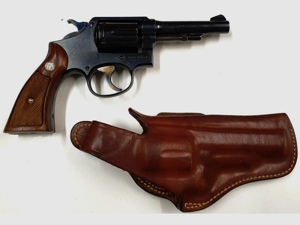 Smith & Wesson CTG 4