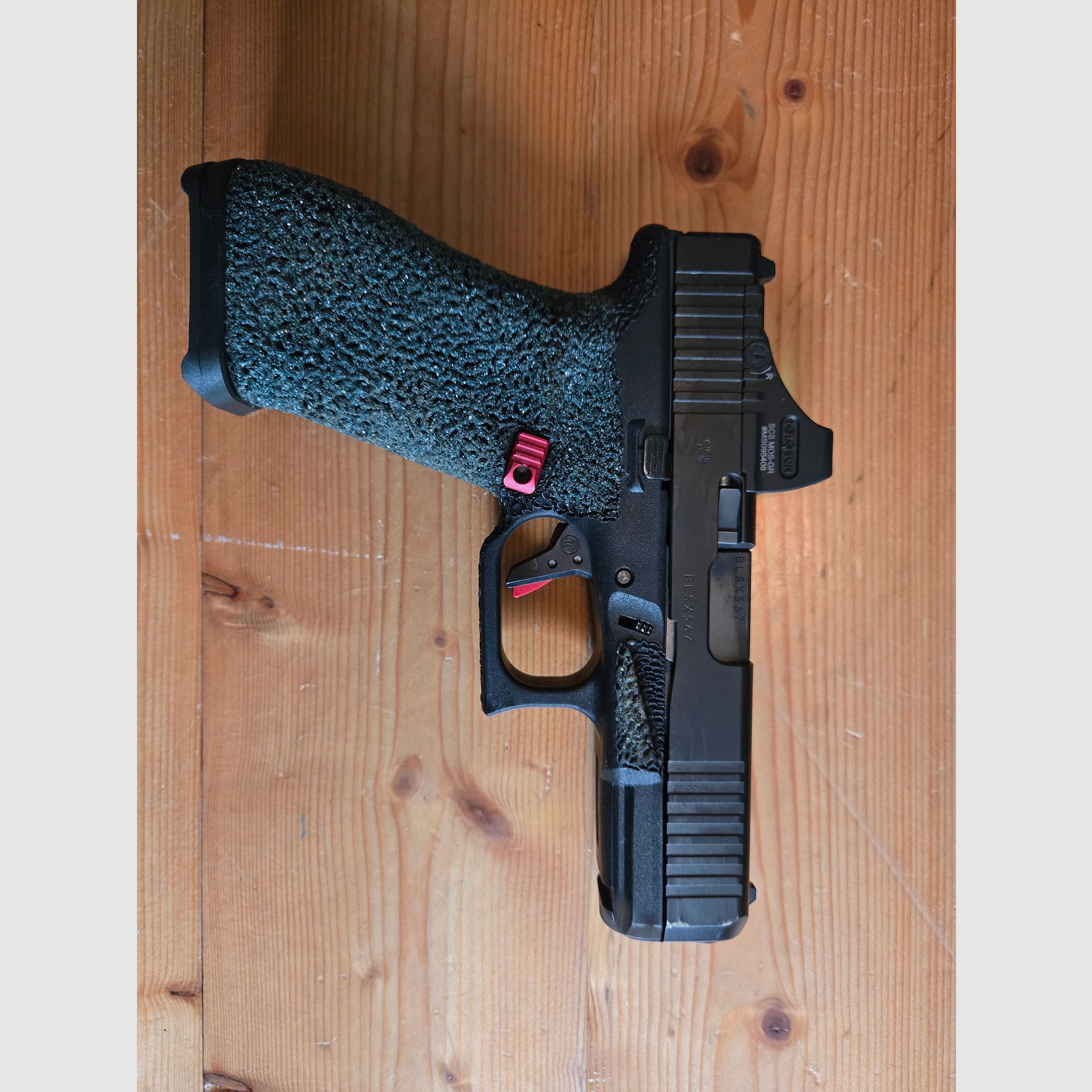 Glock 45 Gen 5 MOS maßgeschneiderte Set Holosun Trockenfeuer Chassis Holster IPSC