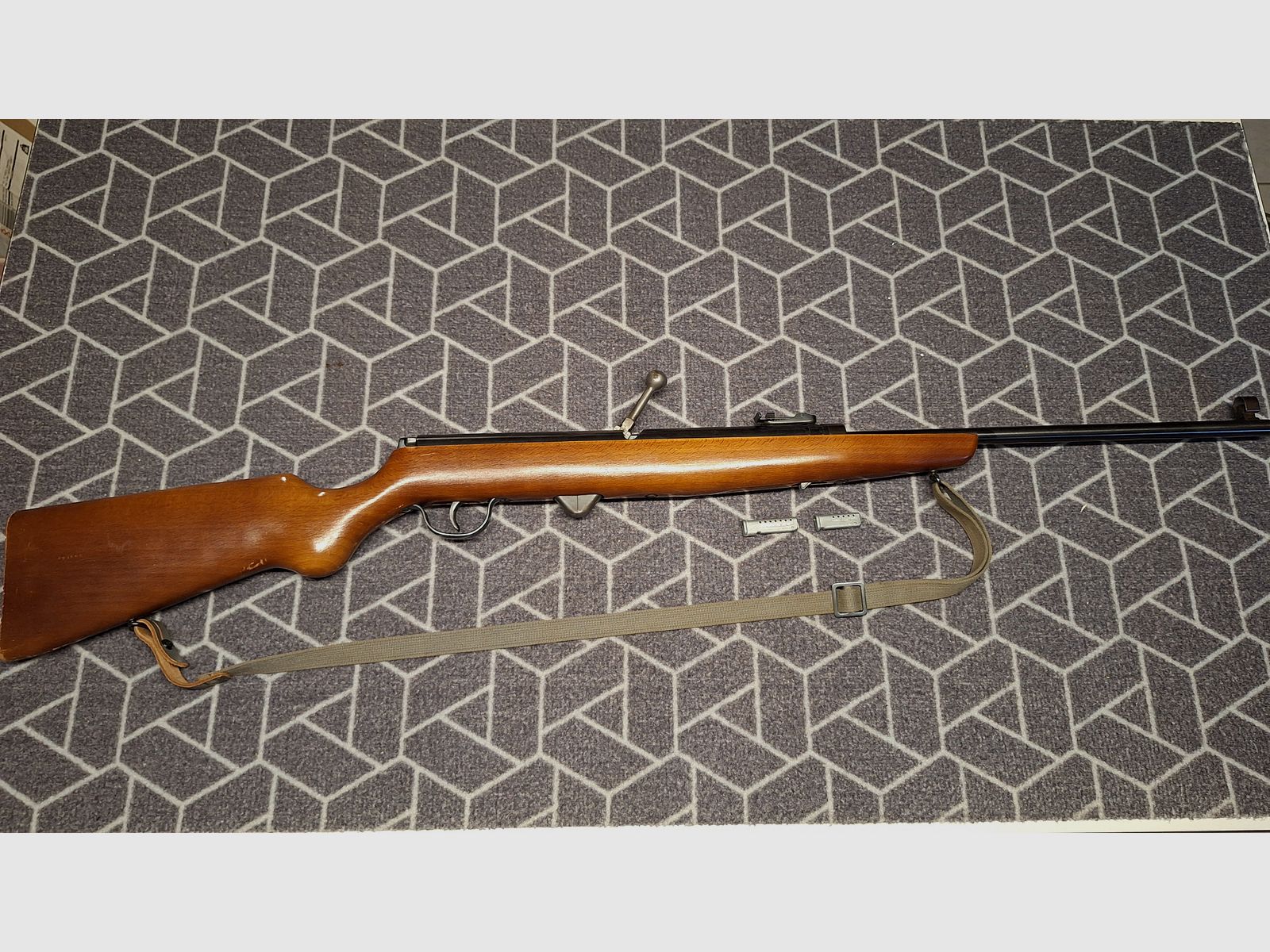 ¡Haenel Suhl 310 DDR-GST carabina de aire comprimido con 2 cargadores!