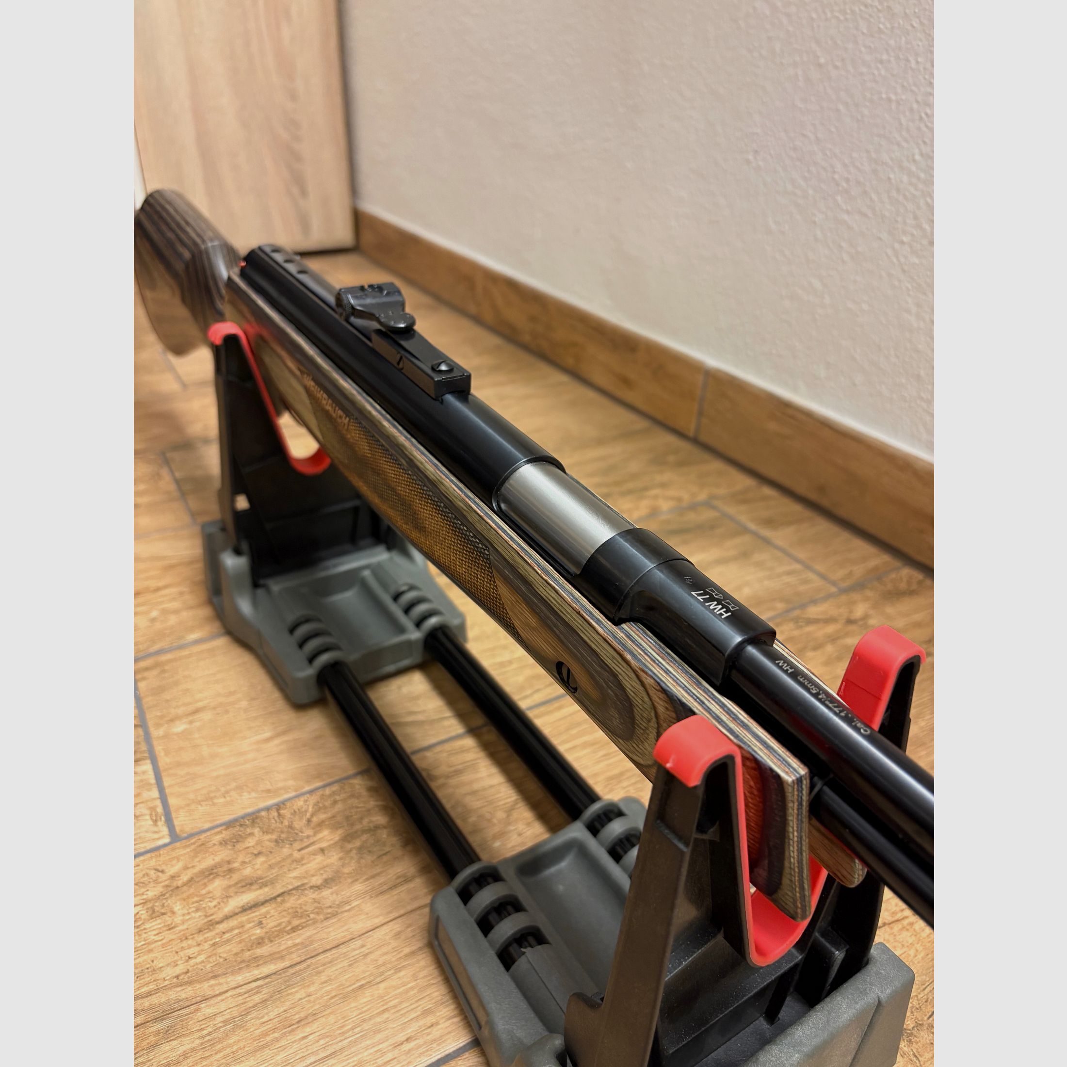 Weihrauch HW 77 Special Edition Schichtholzschaft braun grün schwarz Kaliber 4,5 mm paar mal benutzt Limitierte Auflage