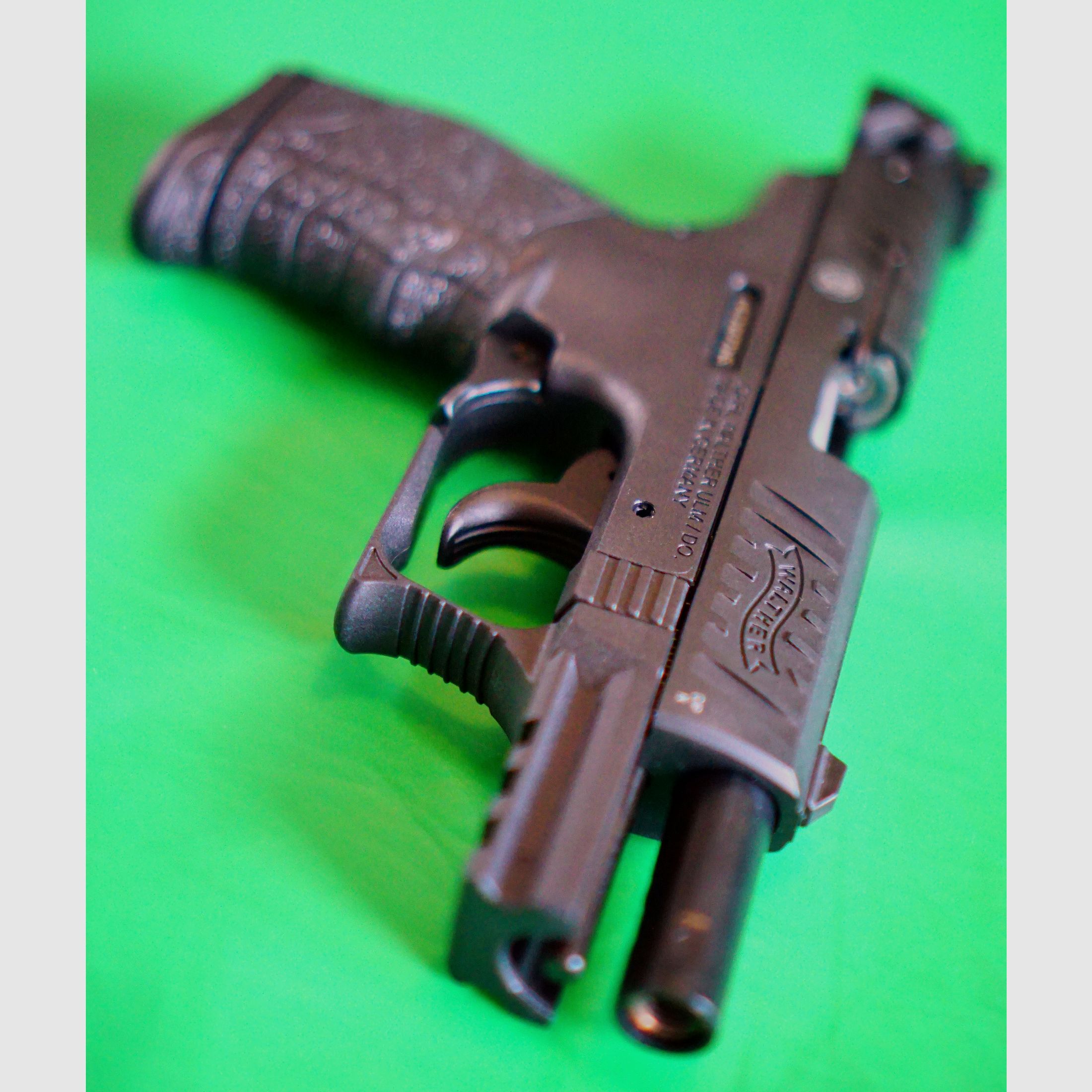 Walther P22Q Schreckschuss Pistole 9mm P.A.K. schwarz  (PTB 778) - neuwertig!