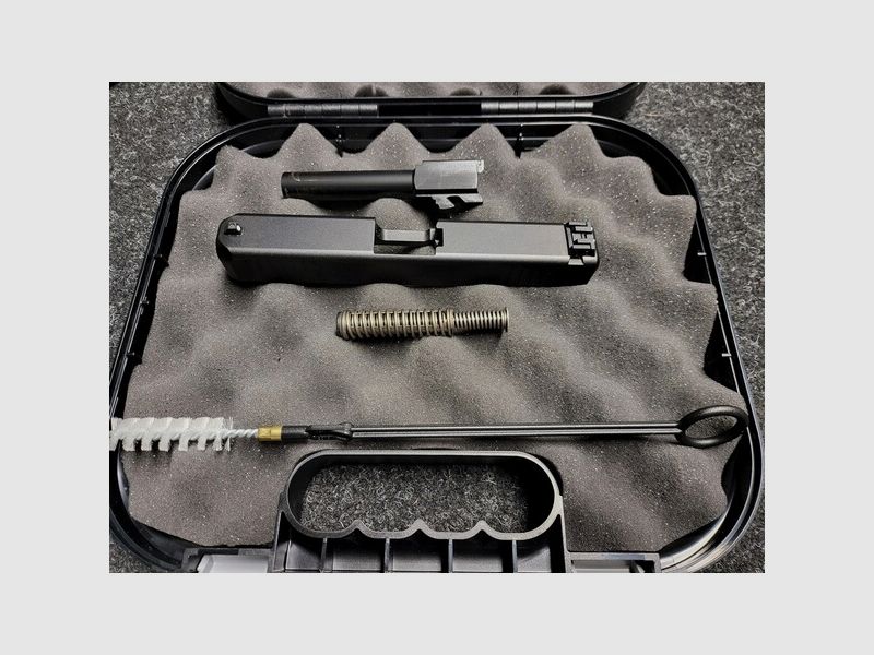 Selten zu bekommen und wie neu: Wechselsystem Glock 45, passt auch zu G19X und G19