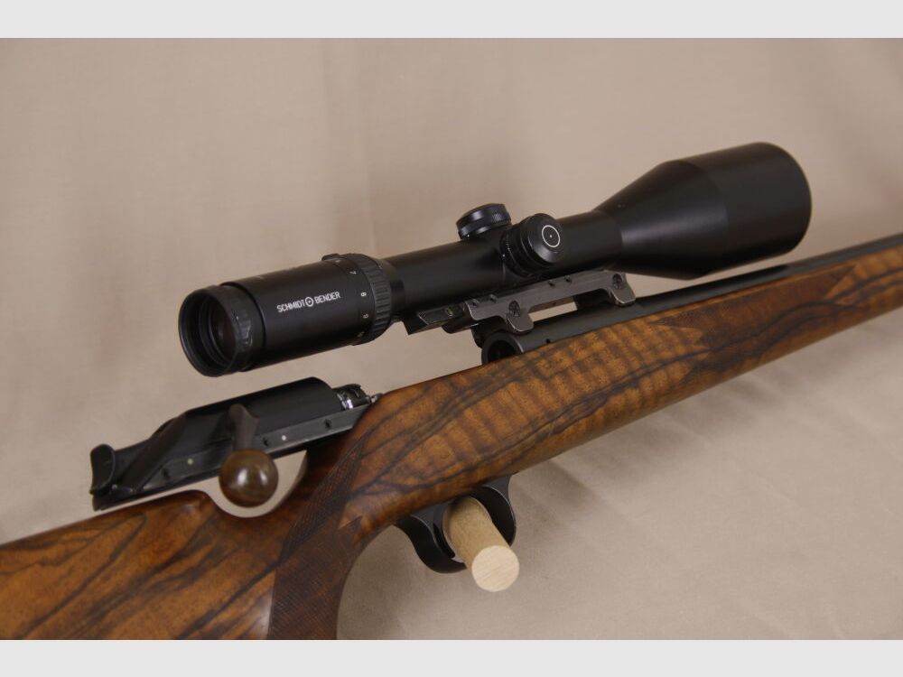 Blaser Blaser R93 Stutzen // CUSTOM MADE Handschäftung !! TOP Holz!!