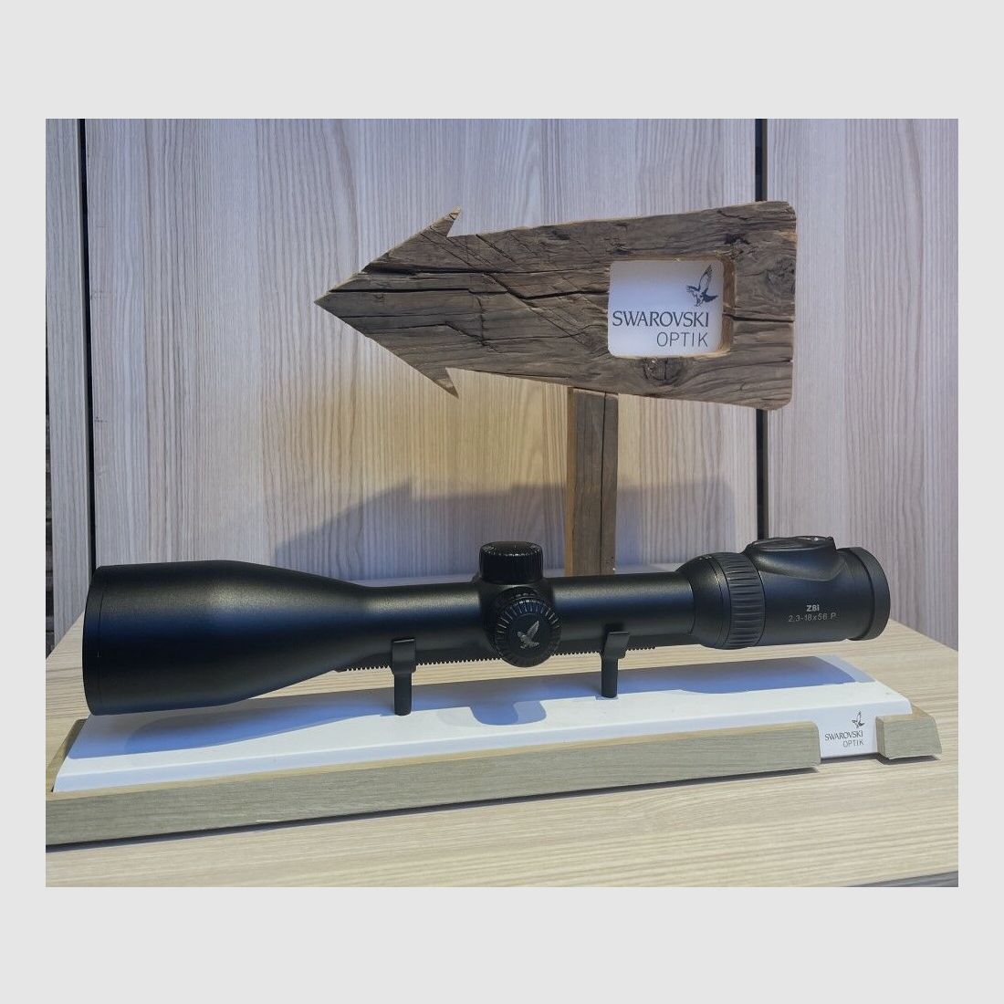 SWAROVSKI OPTIK Z8i 2,3-18x56 SR (mit Schiene) P